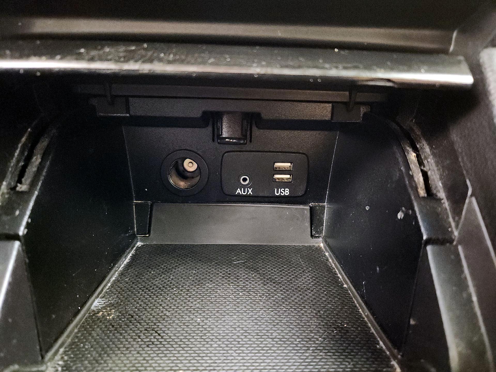 Thumbnail: 2016 Subaru Outback - 18