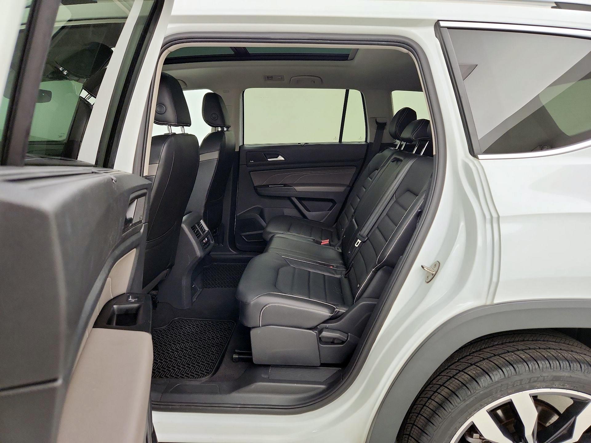 Thumbnail: 2021 Volkswagen Atlas - 20