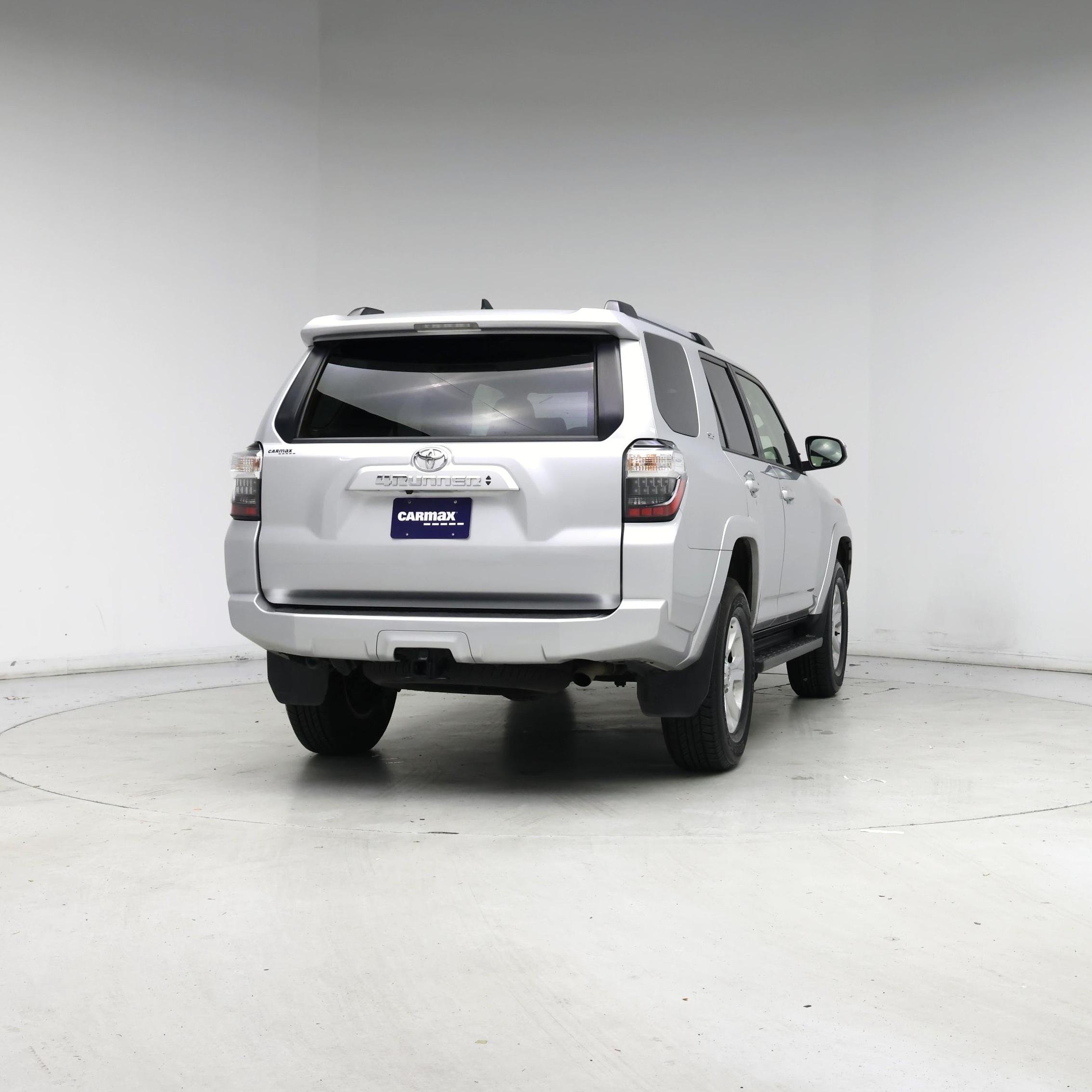 Thumbnail: 2024 Toyota 4Runner - 8