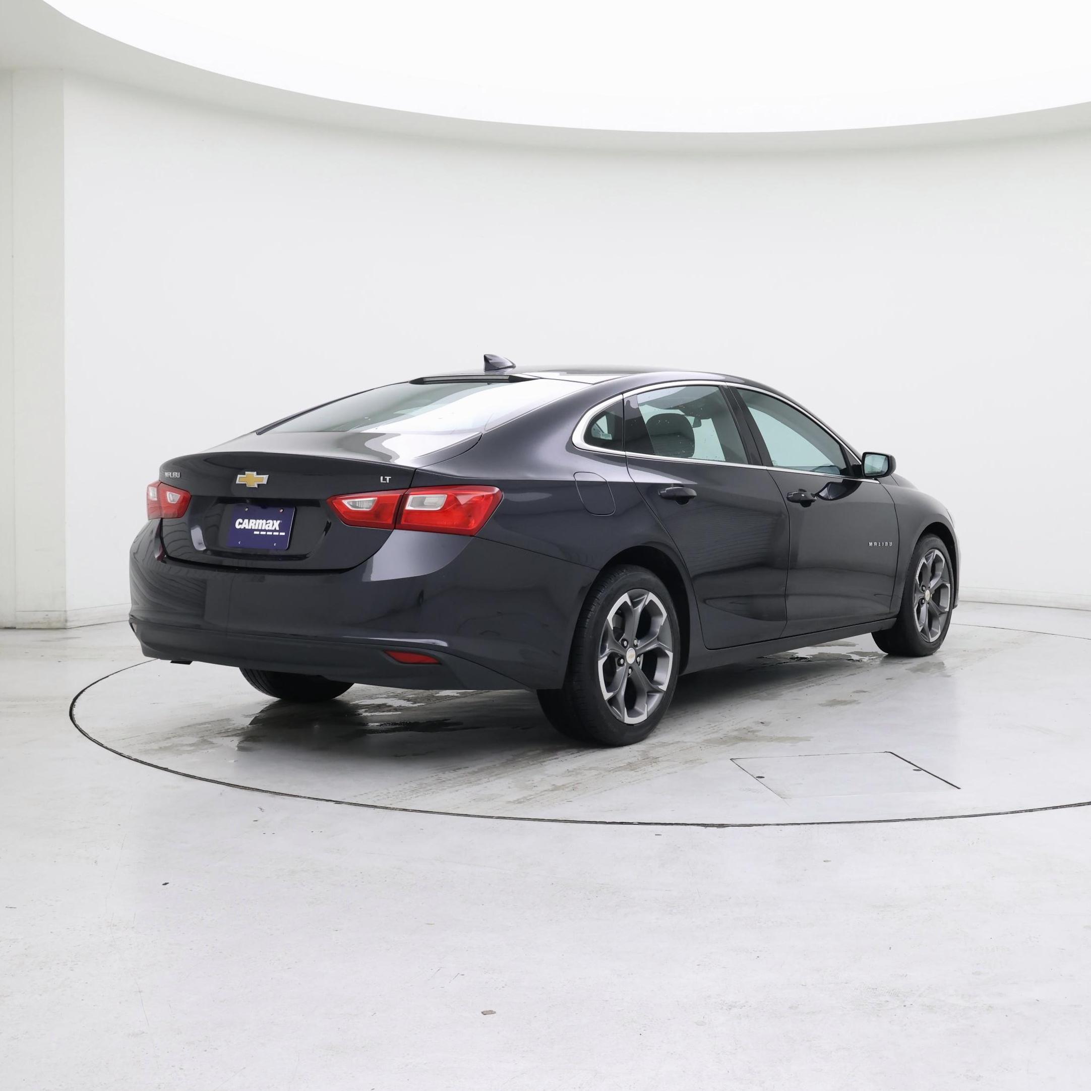 Thumbnail: 2023 Chevrolet Malibu - 8