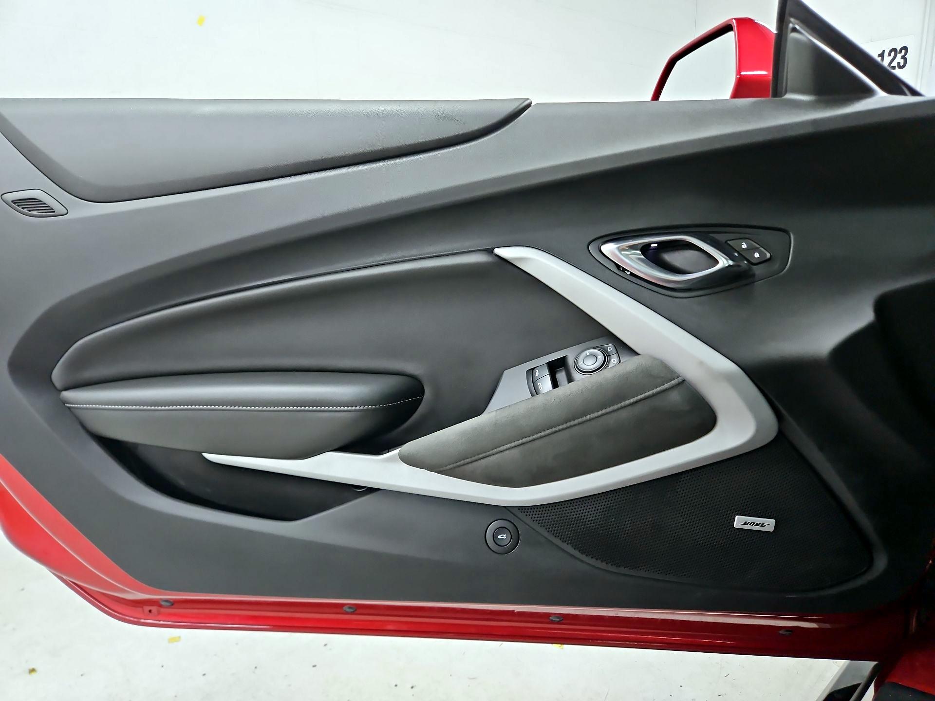 Thumbnail: 2021 Chevrolet Camaro - 12