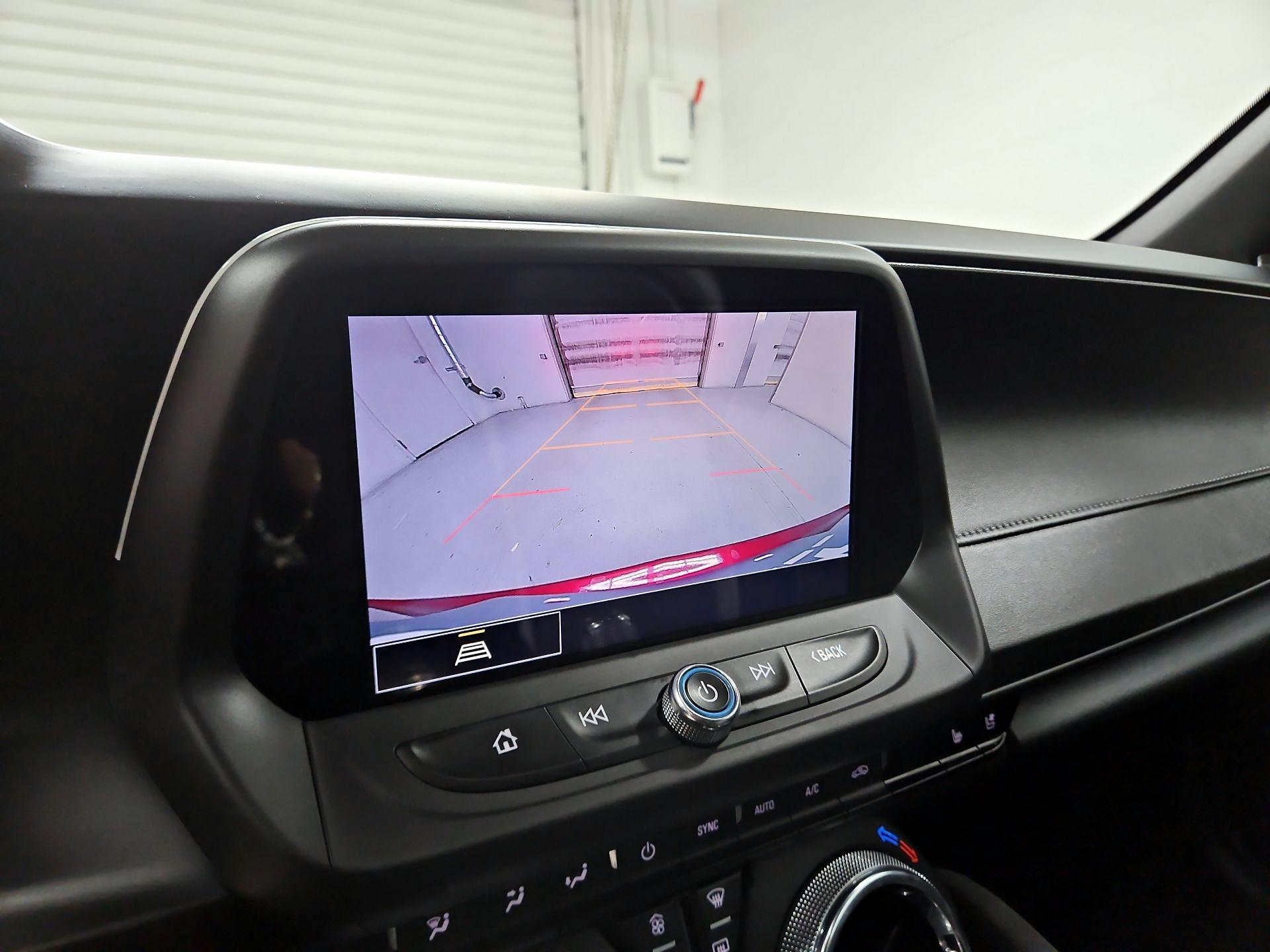 Thumbnail: 2021 Chevrolet Camaro - 13