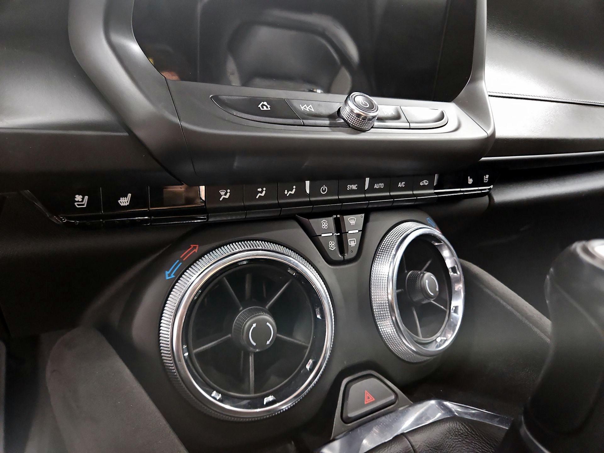 Thumbnail: 2021 Chevrolet Camaro - 15