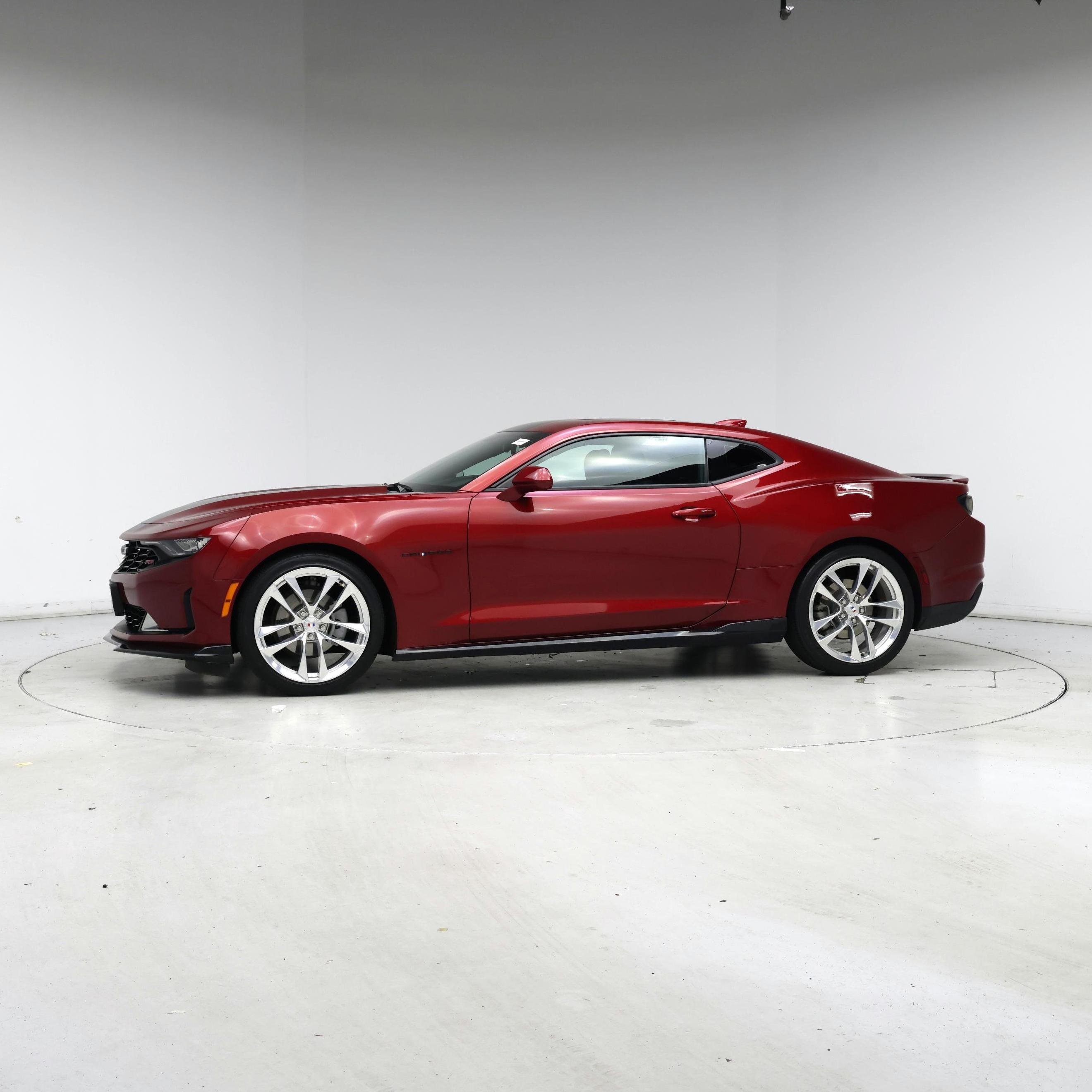 Thumbnail: 2021 Chevrolet Camaro - 3