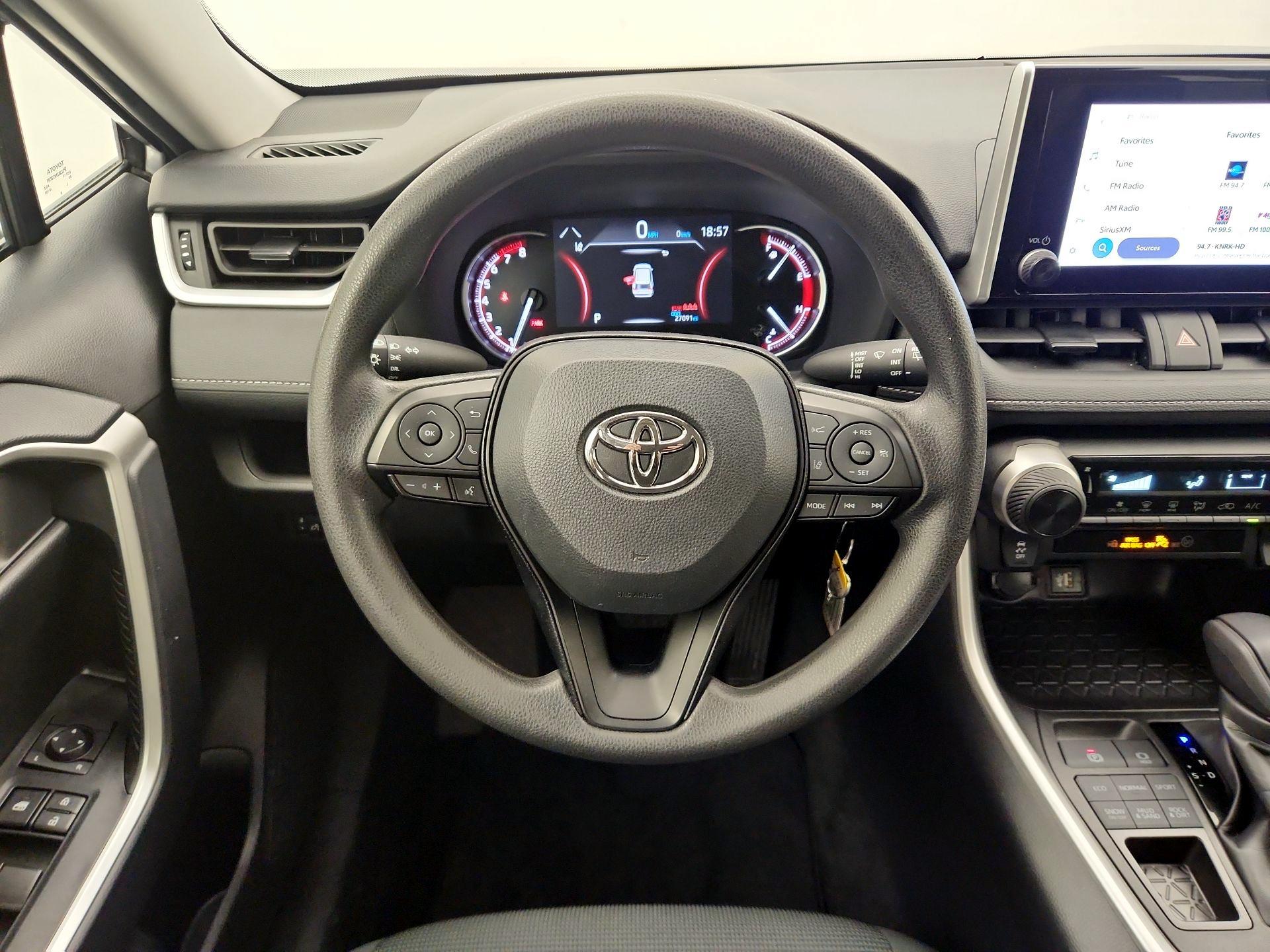 Thumbnail: 2024 Toyota RAV4 - 10