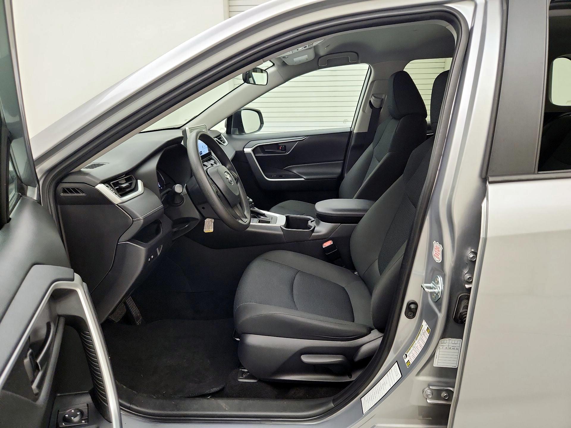 Thumbnail: 2024 Toyota RAV4 - 11