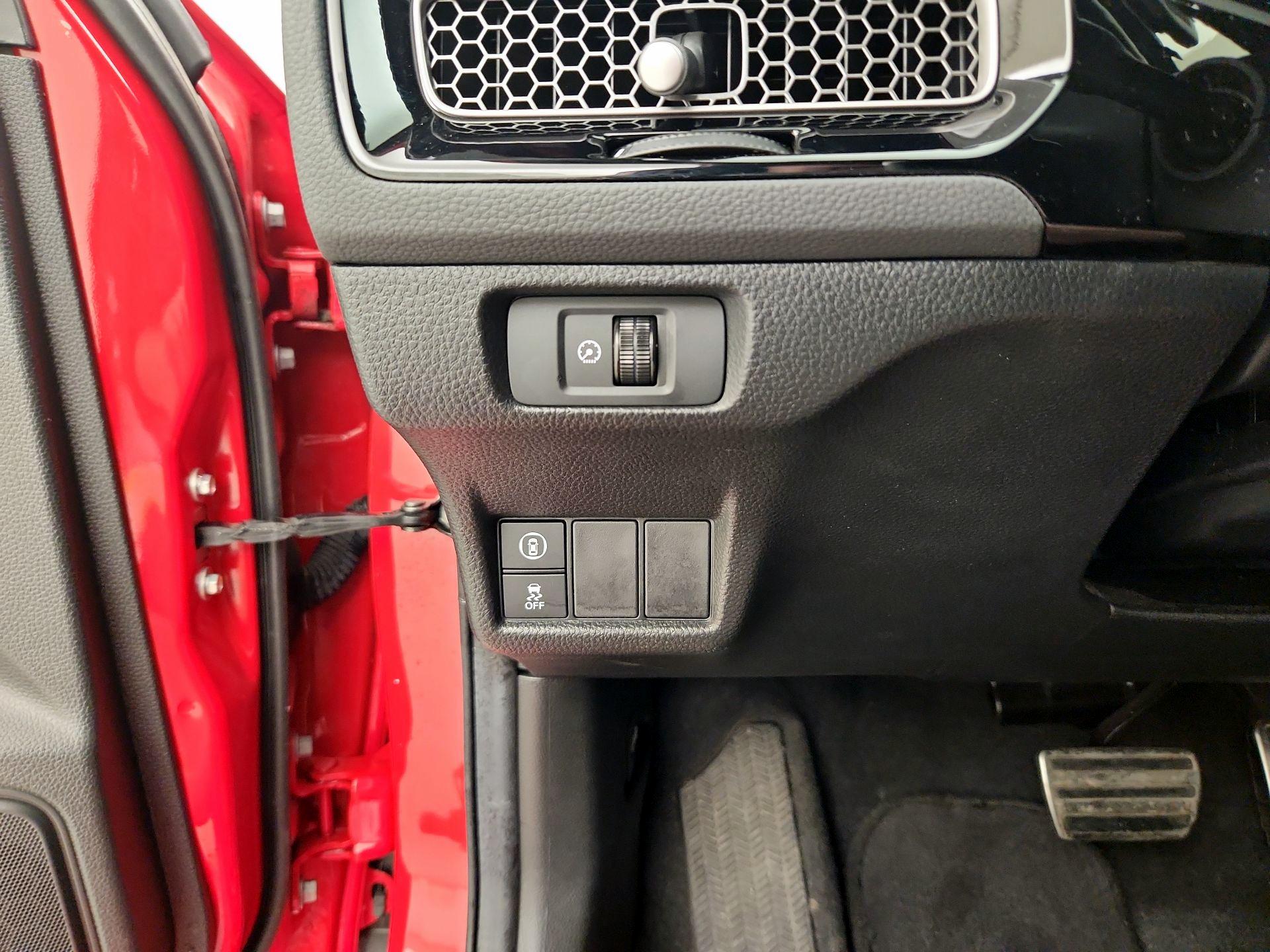 Thumbnail: 2024 Honda Civic - 13