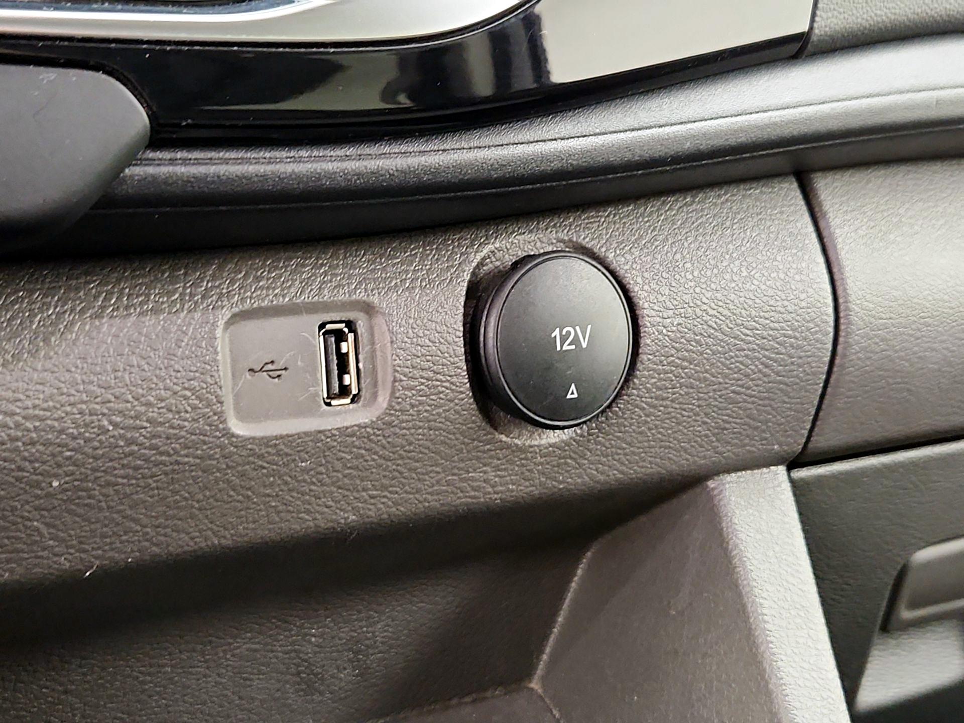 Thumbnail: 2023 Ford Transit Series - 19