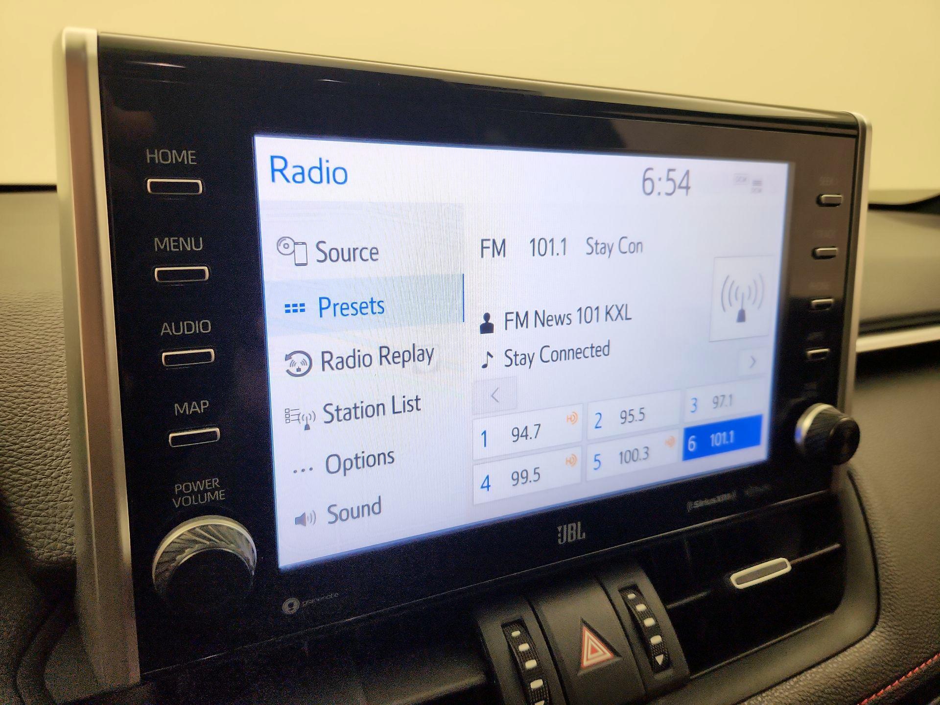 Thumbnail: 2022 Toyota RAV4 - 16