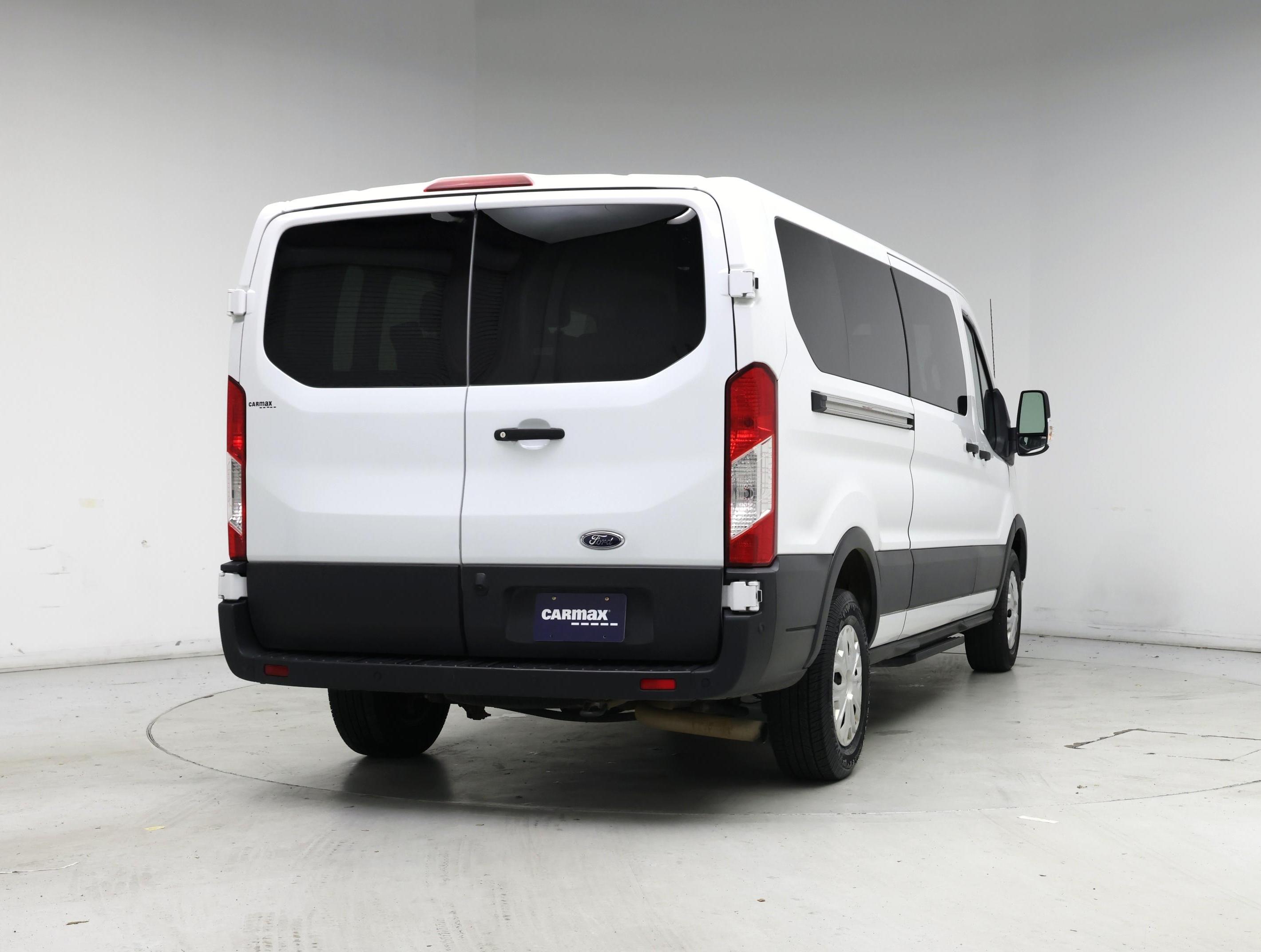 Thumbnail: 2023 Ford Transit Series - 8