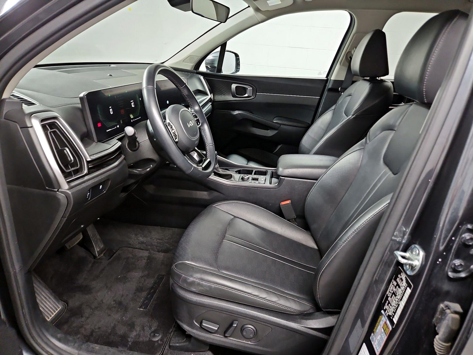 Thumbnail: 2024 Kia Sorento - 11