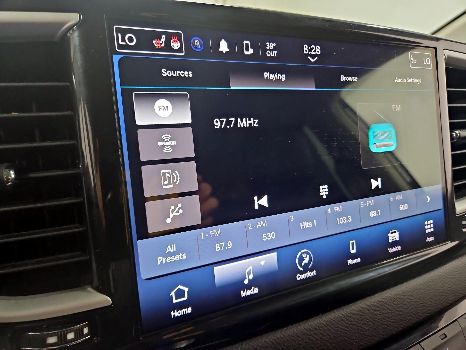 Thumbnail: 2024 Chrysler Pacifica - 15