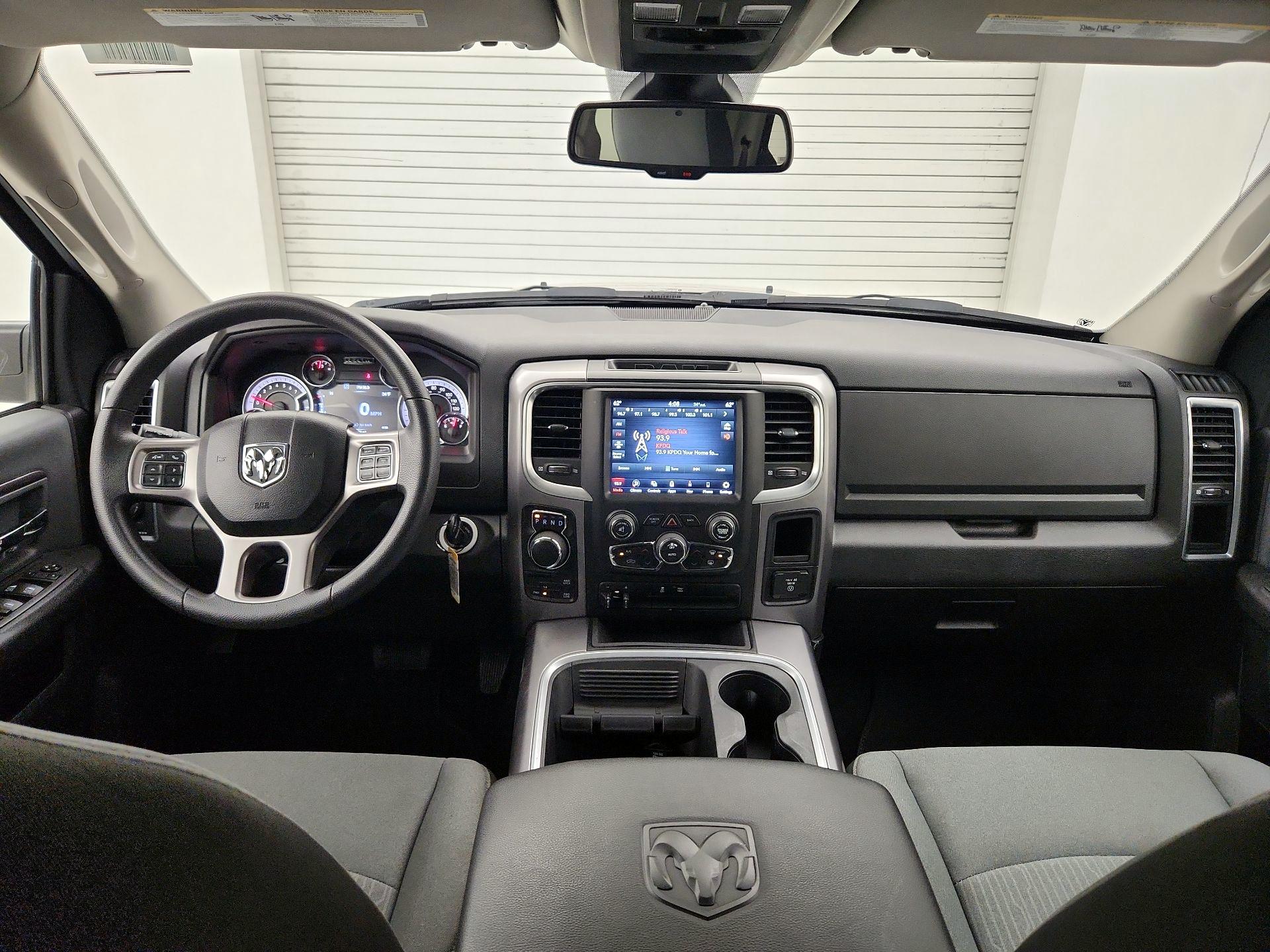 Thumbnail: 2023 RAM 1500 Classic - 9