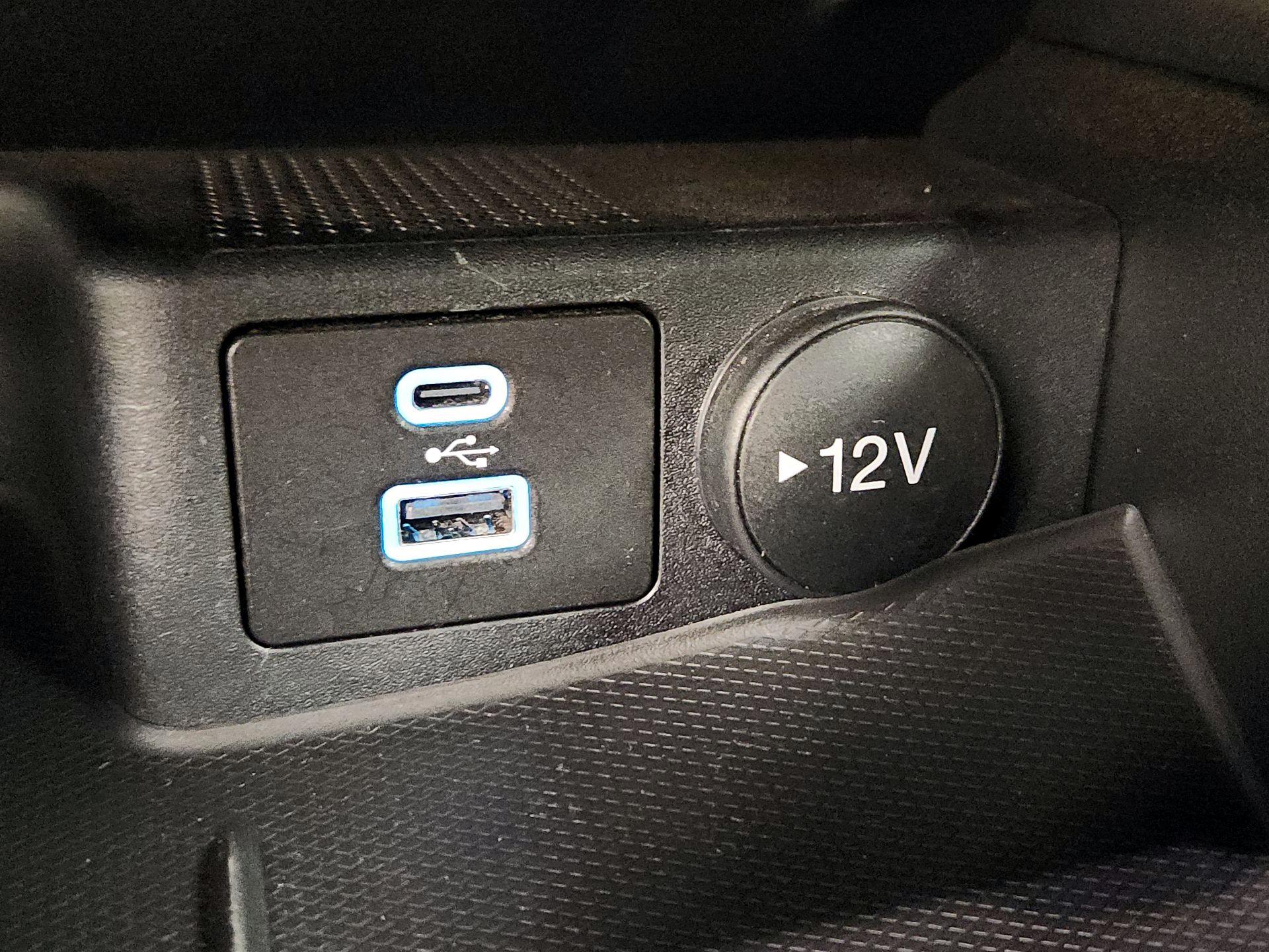 Thumbnail: 2023 Ford Escape - 18