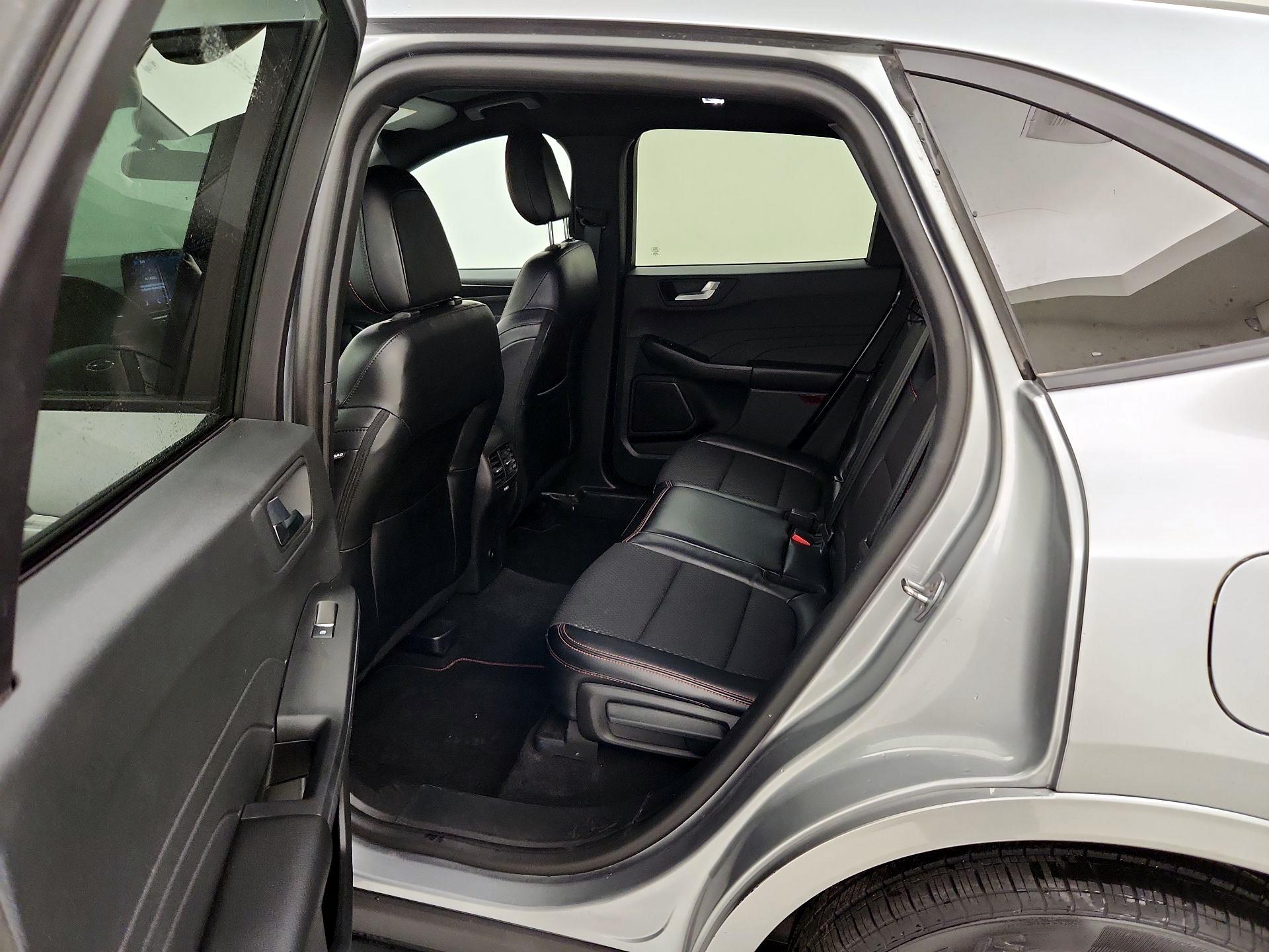 Thumbnail: 2023 Ford Escape - 19