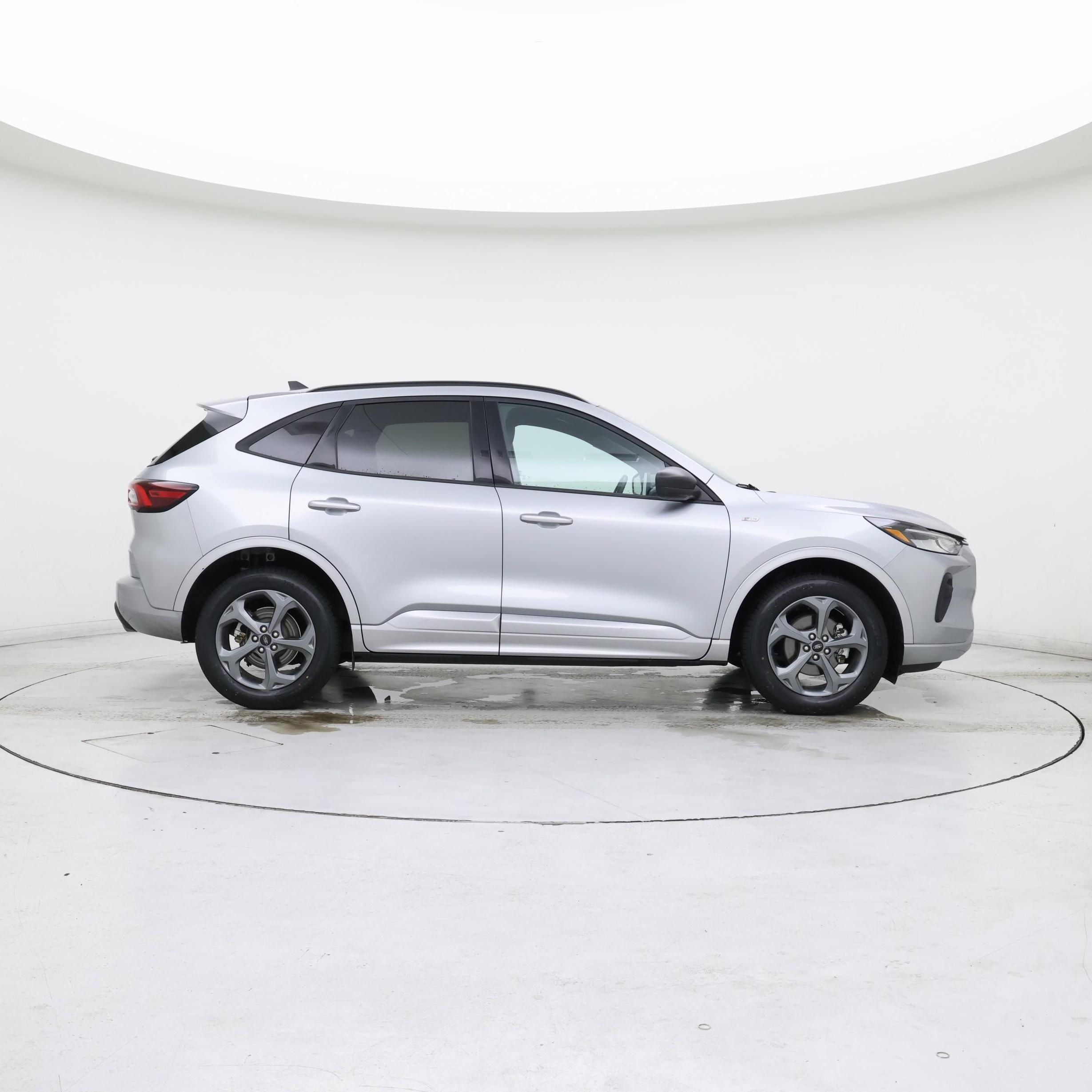 Thumbnail: 2023 Ford Escape - 7