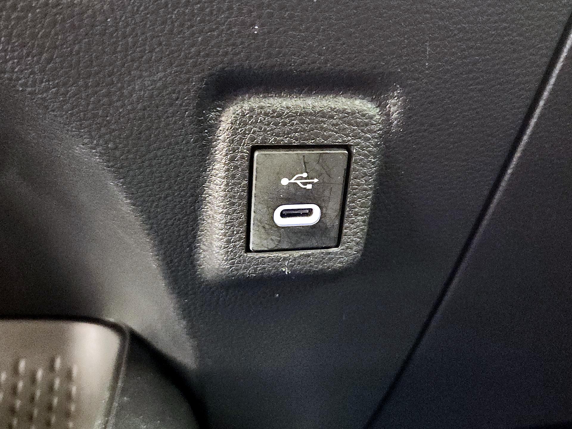 Thumbnail: 2024 Toyota Corolla - 18