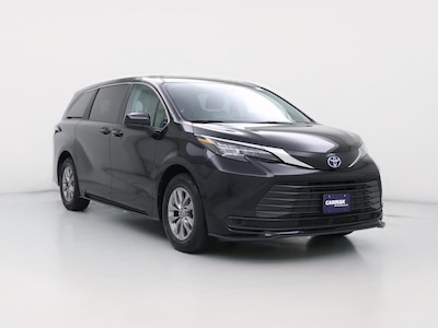 2024 Toyota Sienna Hybrid LE