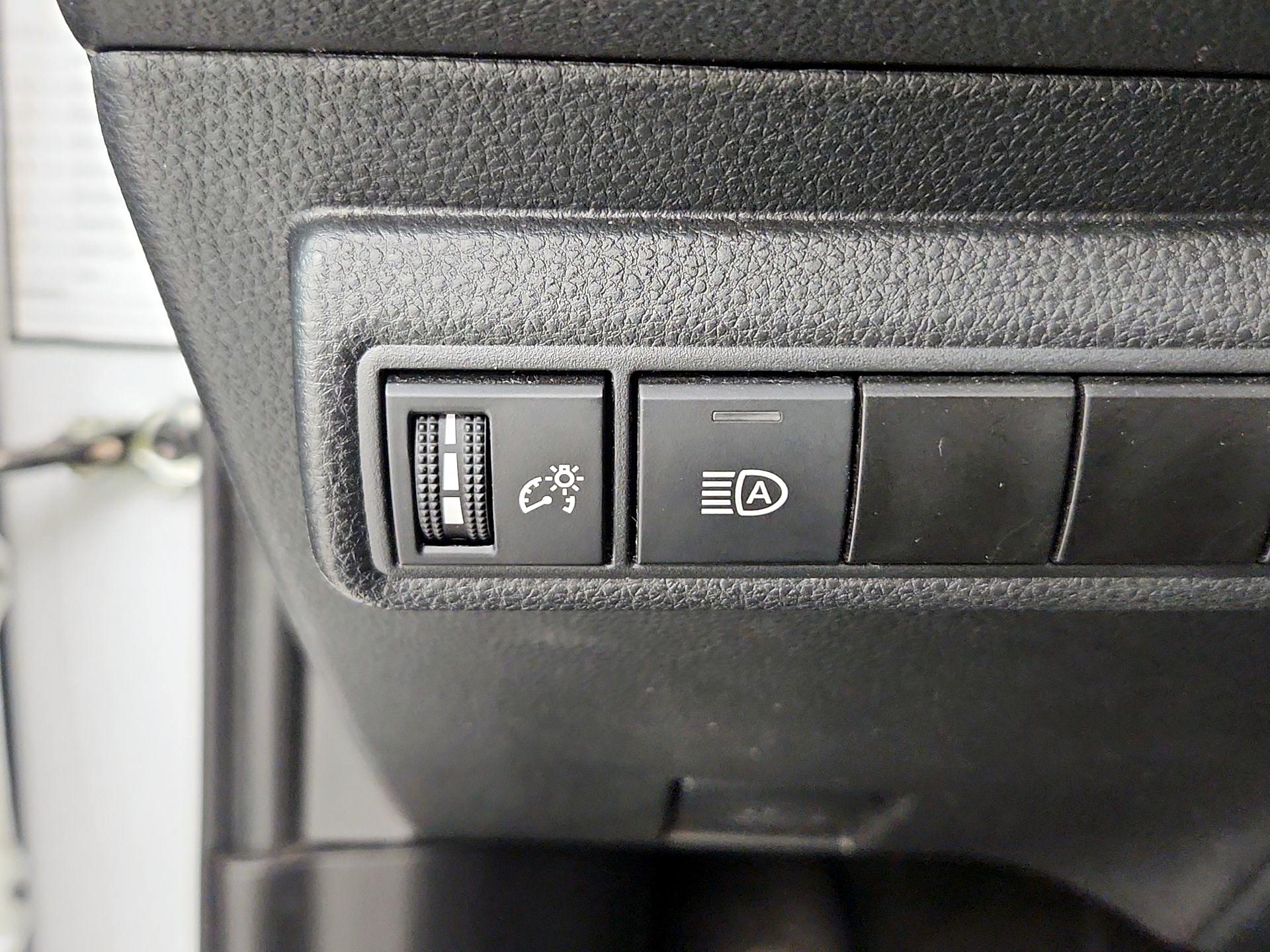 Thumbnail: 2024 Toyota Corolla - 13