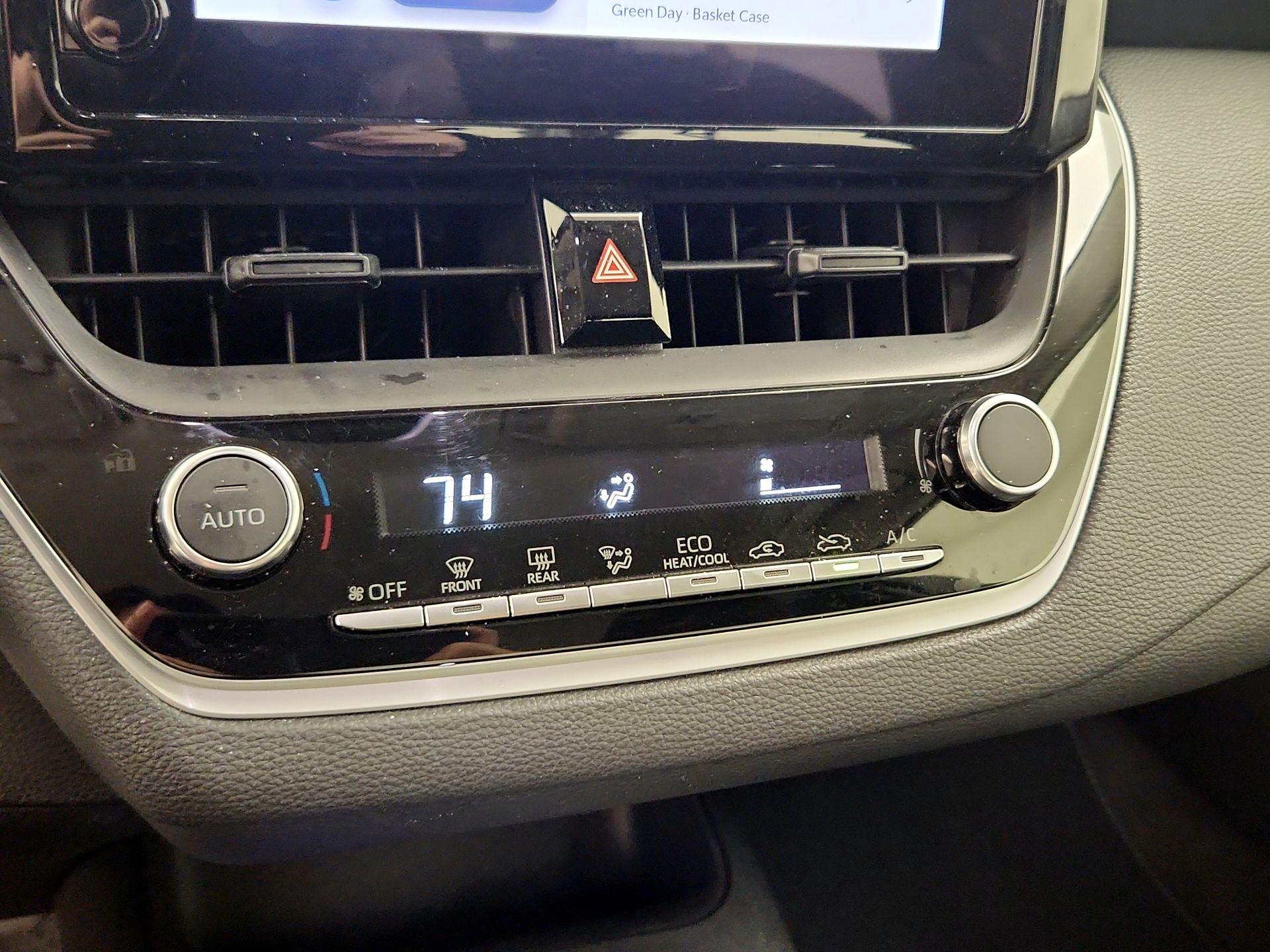 Thumbnail: 2024 Toyota Corolla - 16