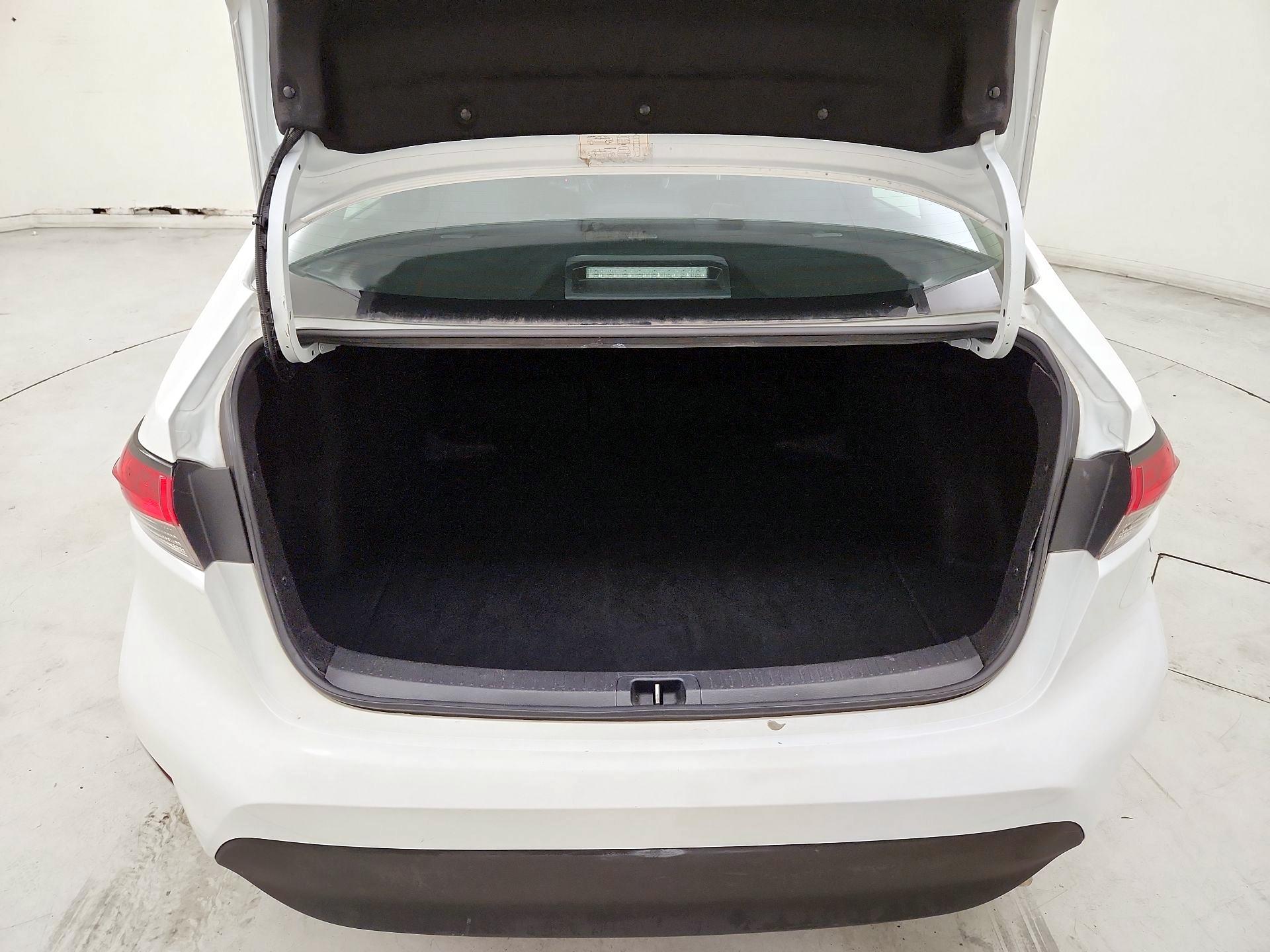 Thumbnail: 2024 Toyota Corolla - 20