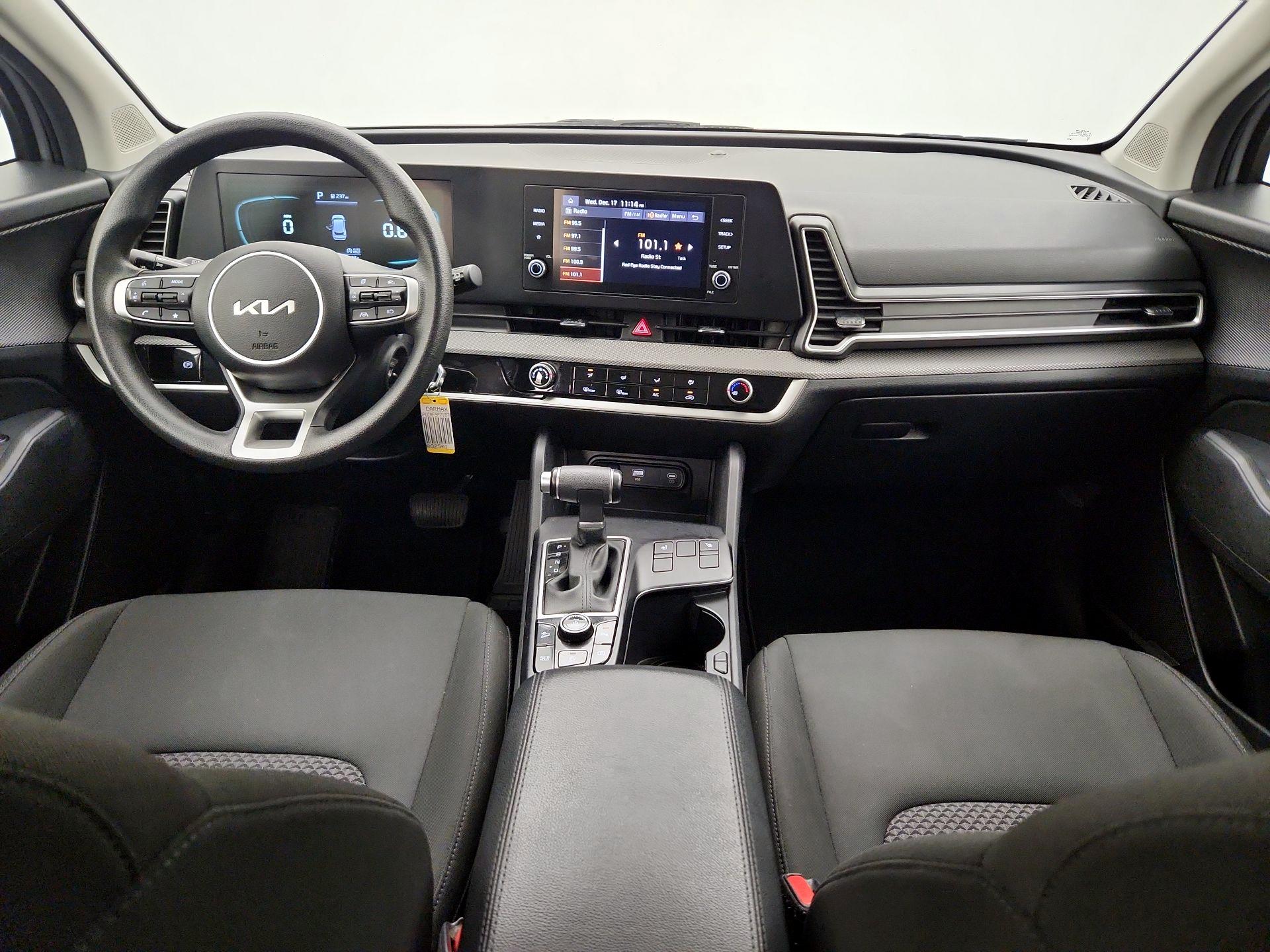 Thumbnail: 2023 Kia Sportage - 9