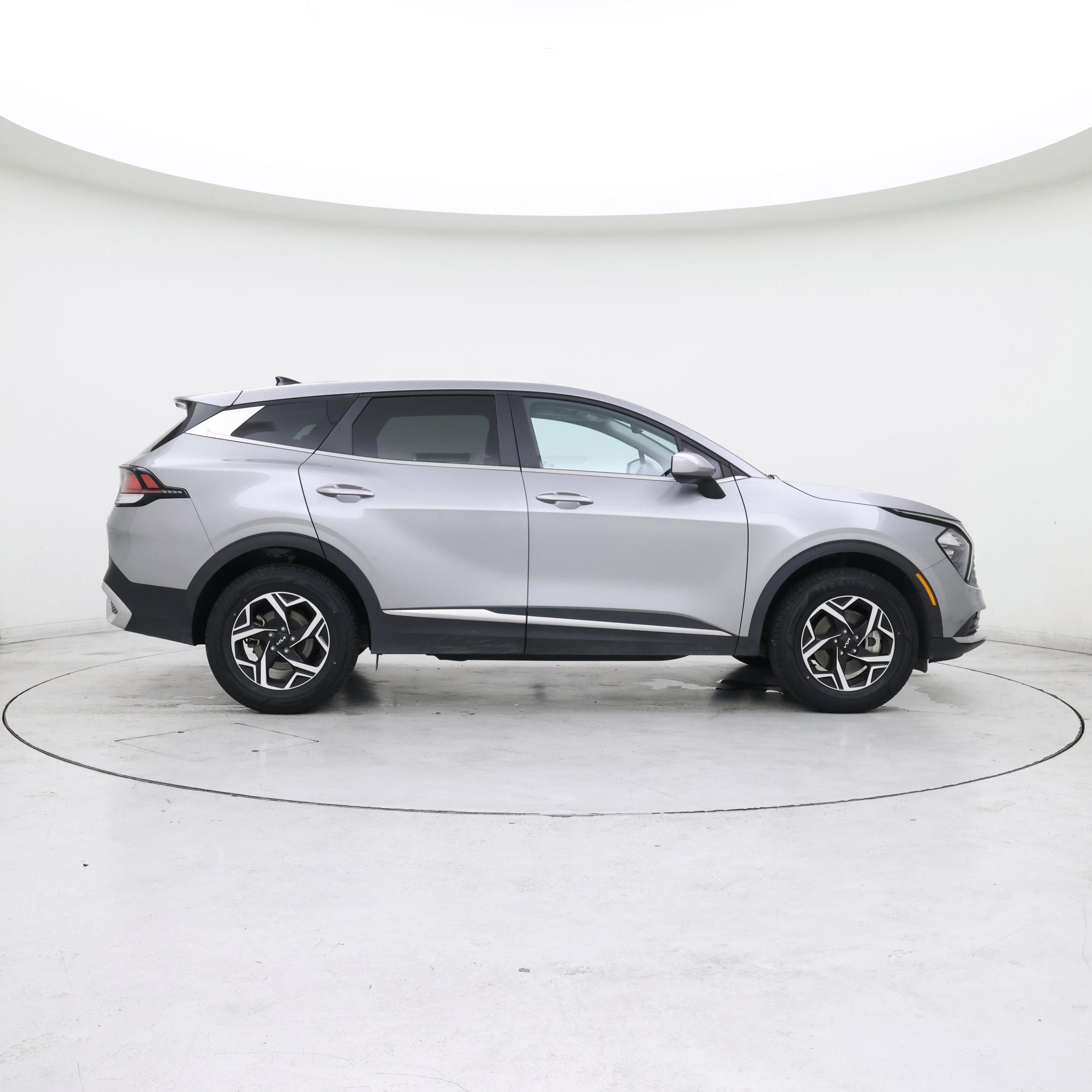 Thumbnail: 2023 Kia Sportage - 7