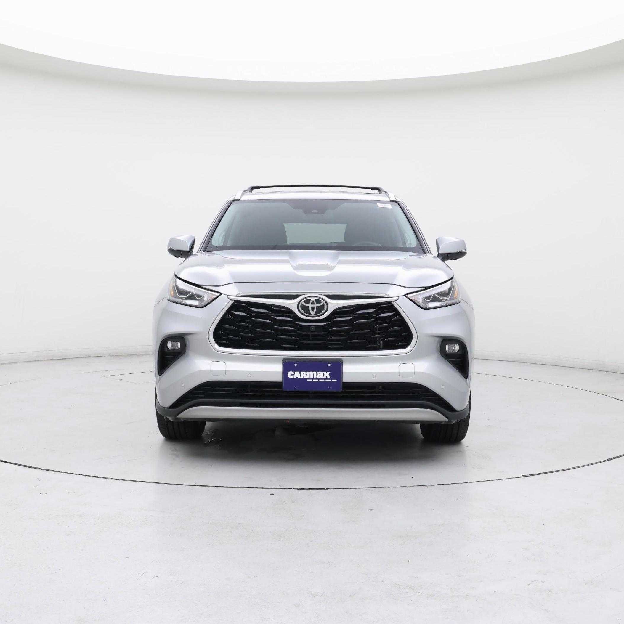 Thumbnail: 2023 Toyota Highlander - 5