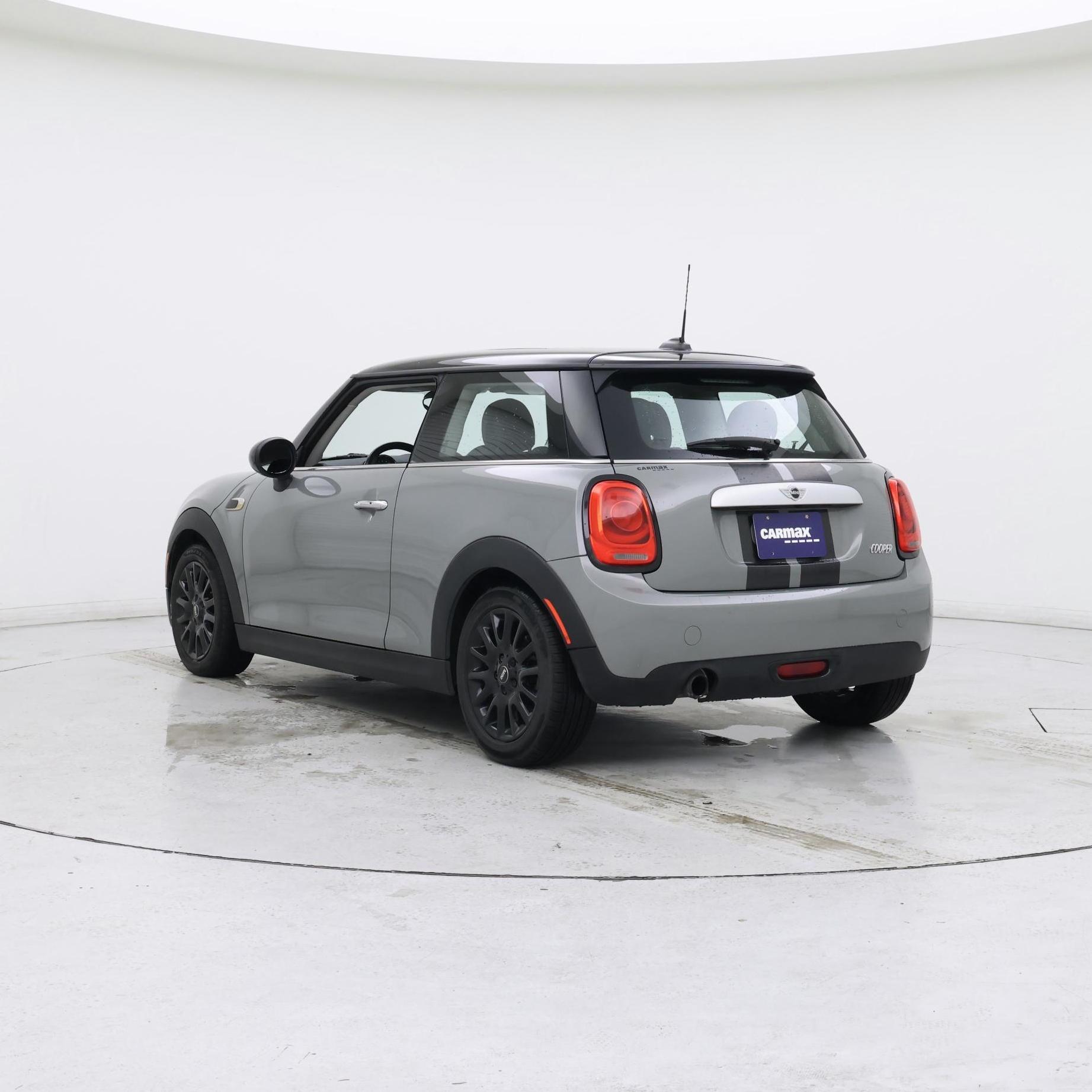 Thumbnail: 2015 MINI Cooper Hardtop - 2