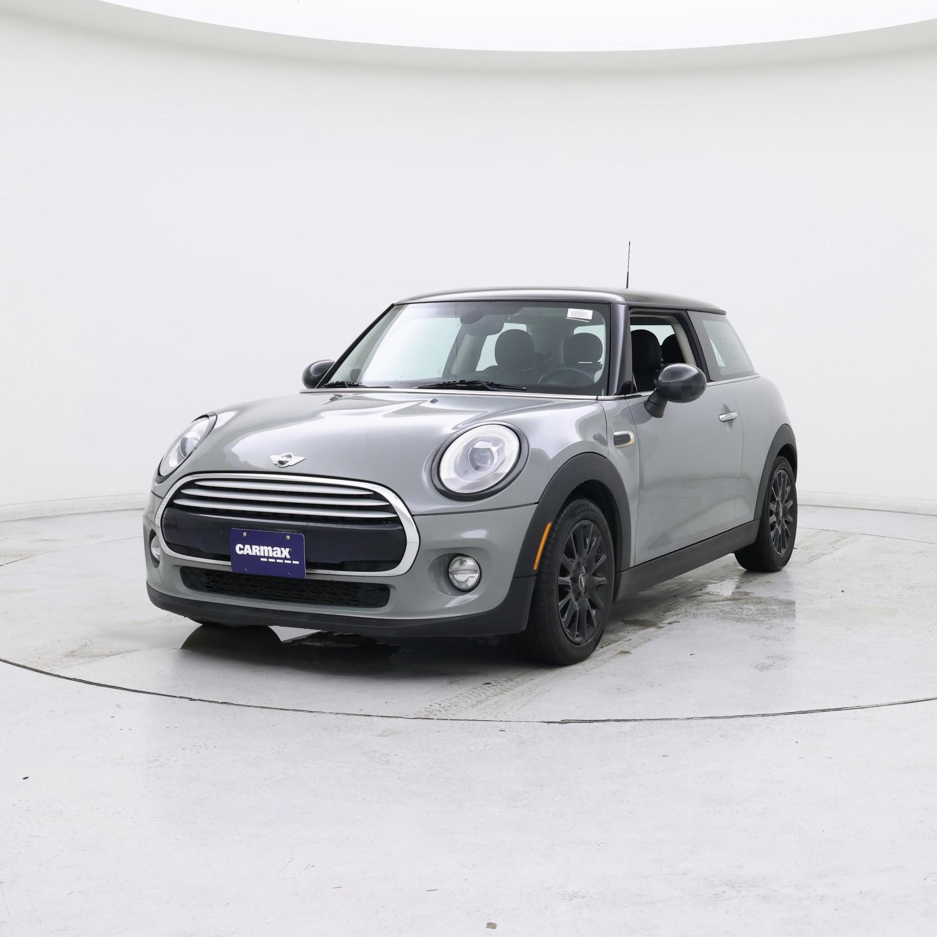Thumbnail: 2015 MINI Cooper Hardtop - 4