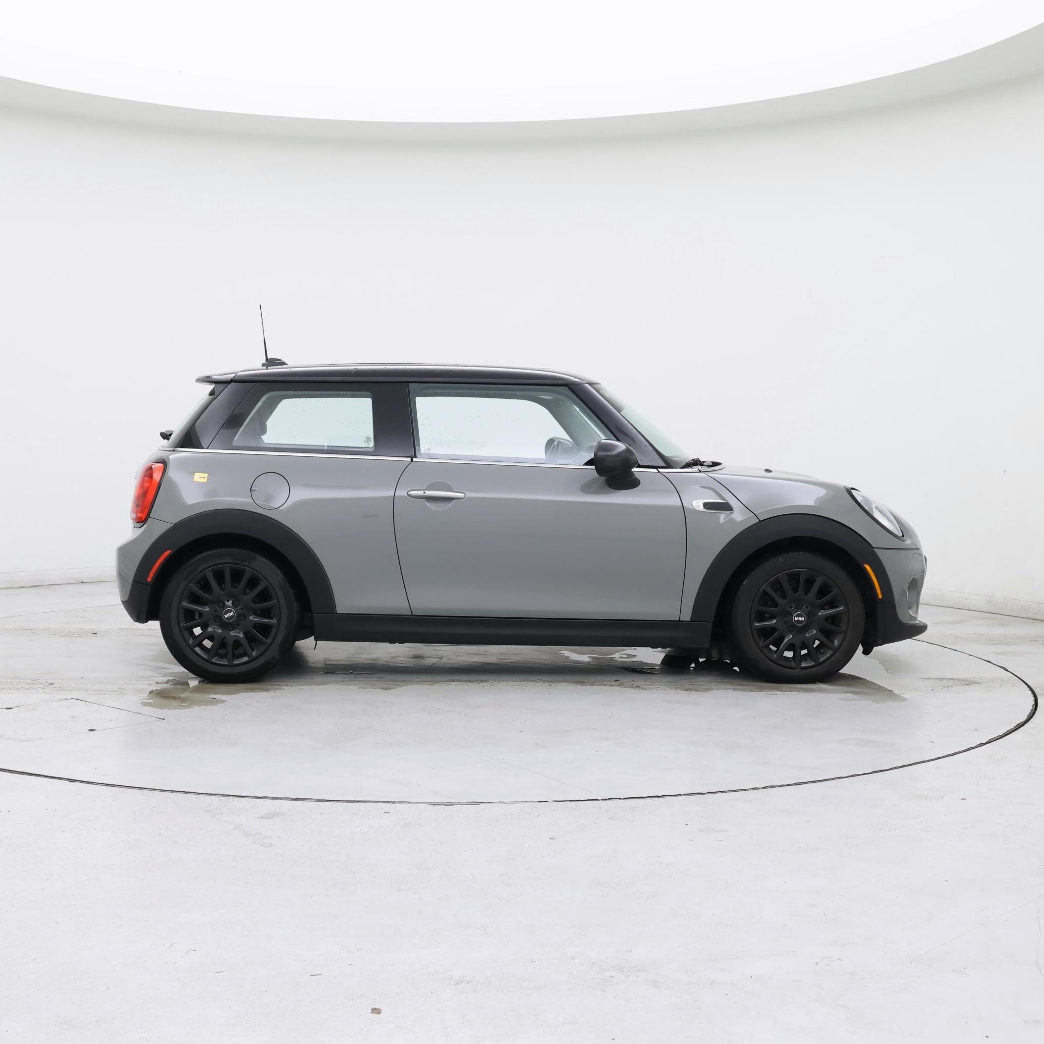 Thumbnail: 2015 MINI Cooper Hardtop - 7