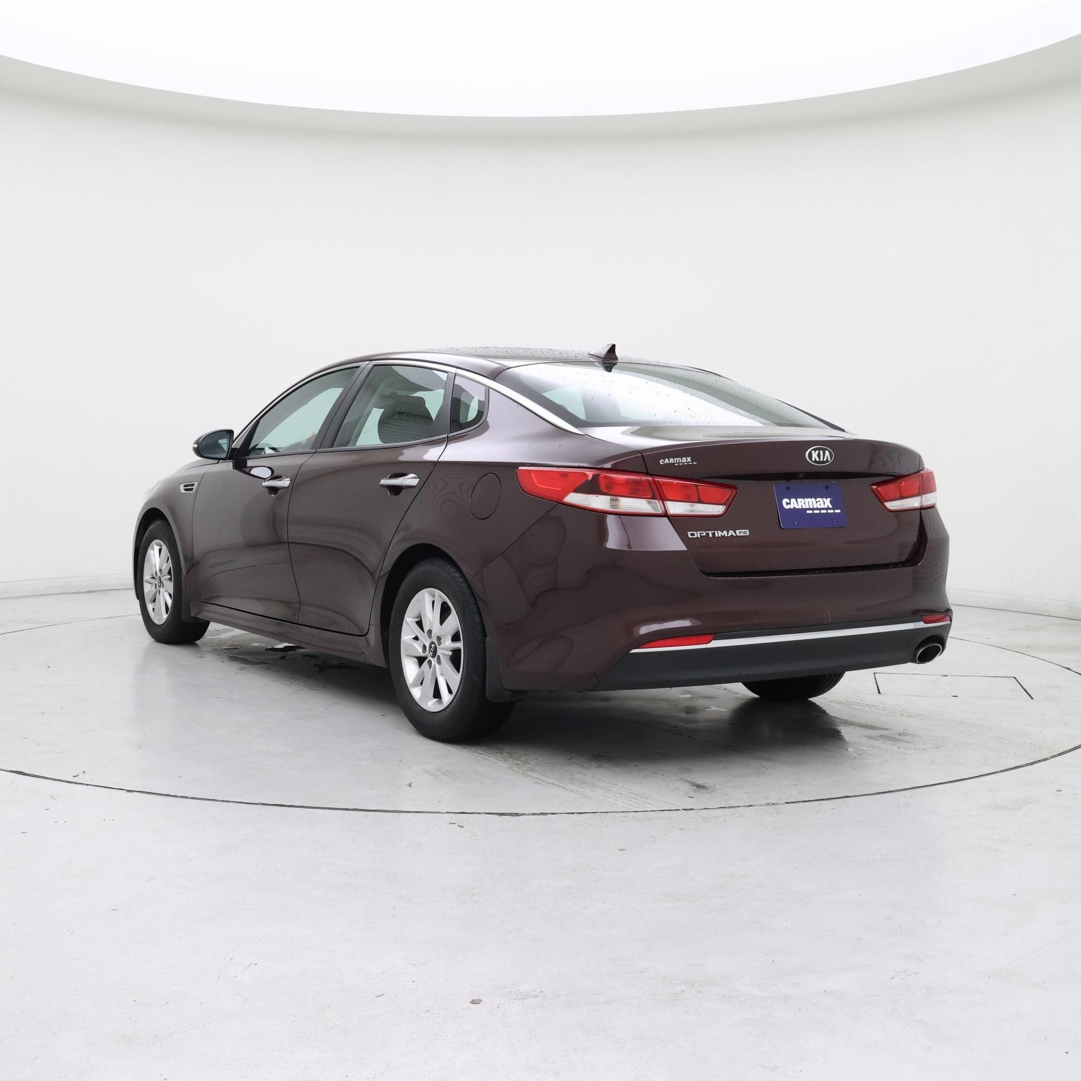 Thumbnail: 2017 Kia Optima - 2