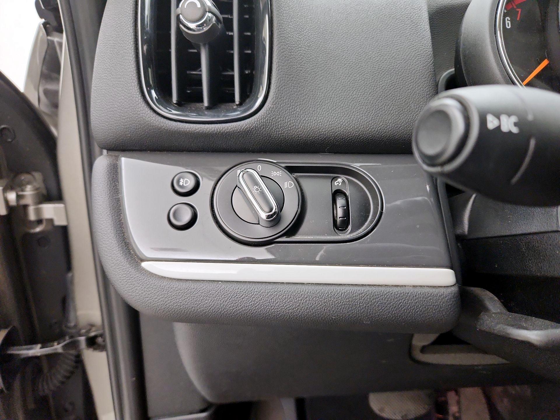 Thumbnail: 2018 MINI Cooper Countryman - 13