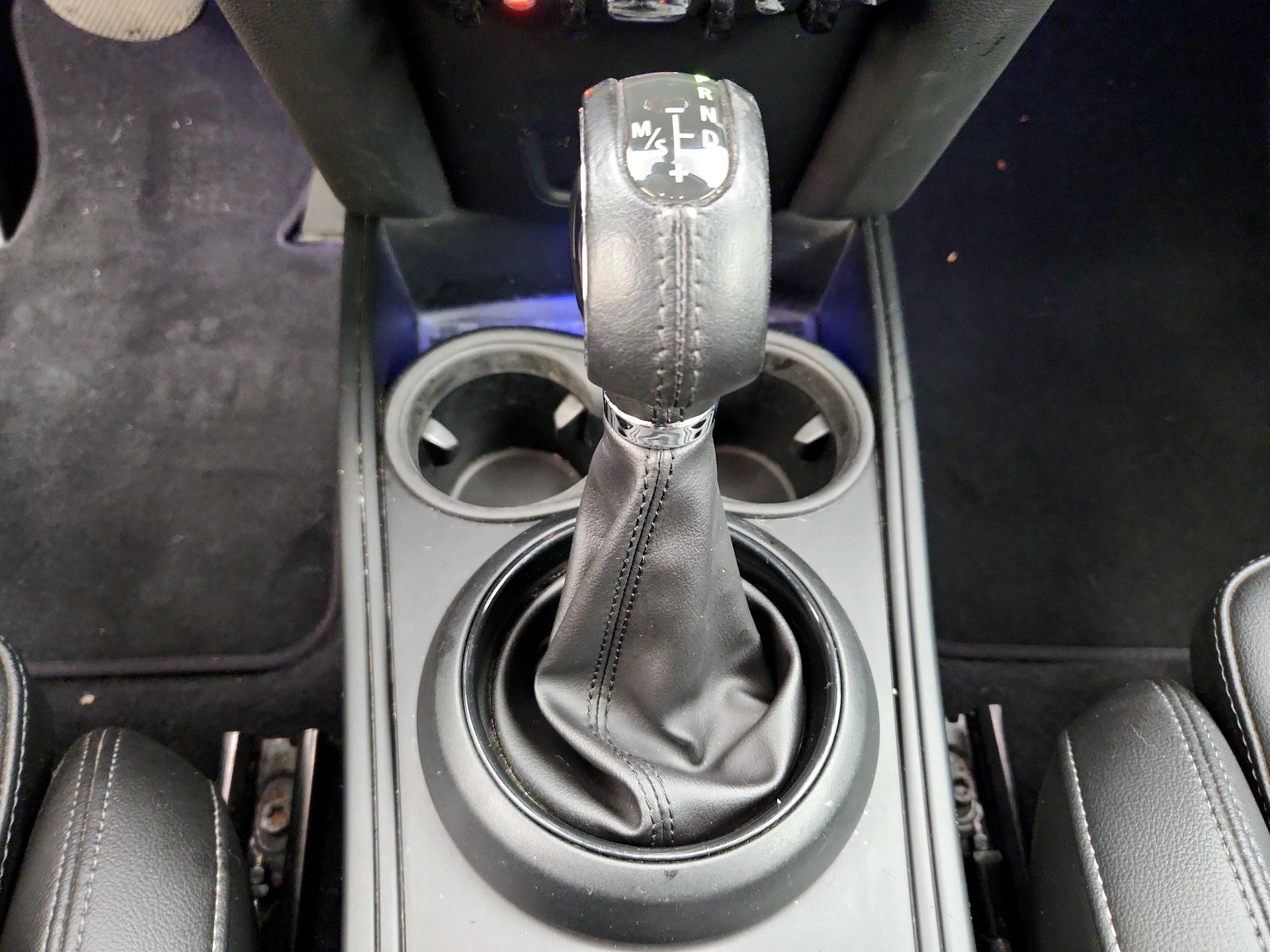 Thumbnail: 2018 MINI Cooper Countryman - 17