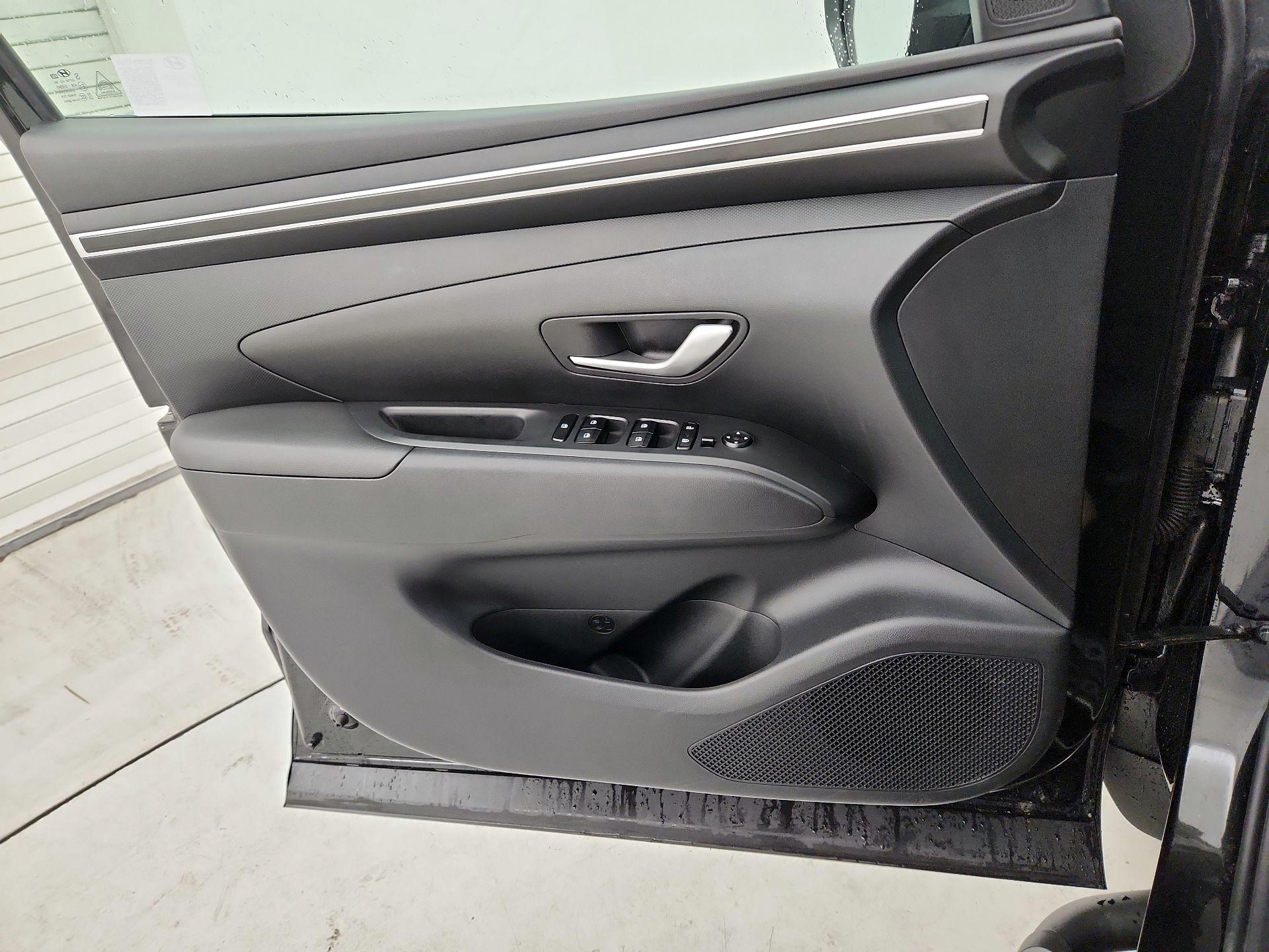 Thumbnail: 2024 Hyundai Santa Cruz - 12