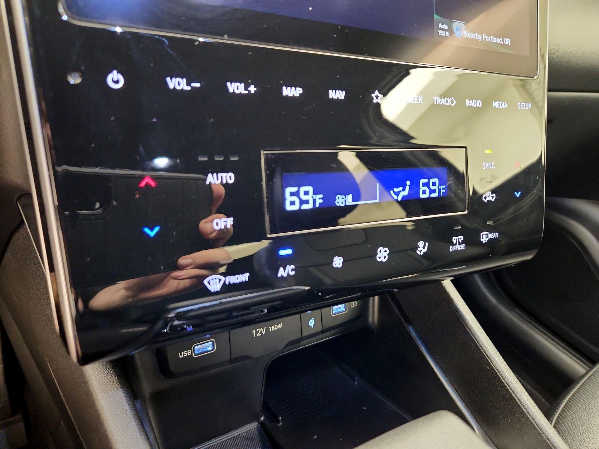 Thumbnail: 2024 Hyundai Santa Cruz - 17