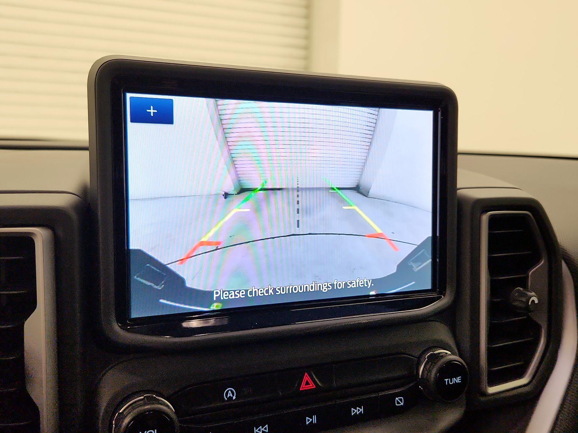 Thumbnail: 2022 Ford Bronco Sport - 14