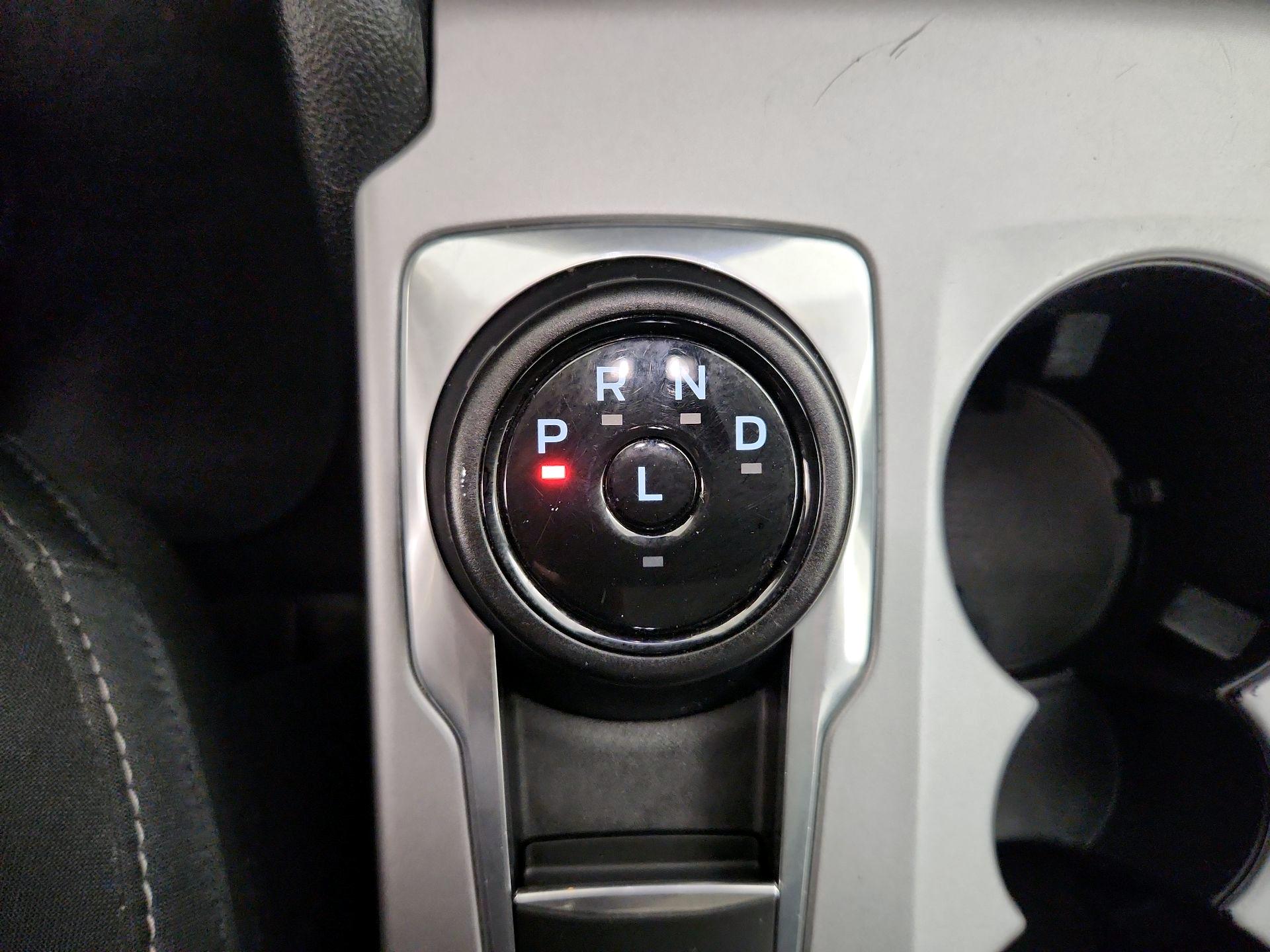 Thumbnail: 2022 Ford Bronco Sport - 17