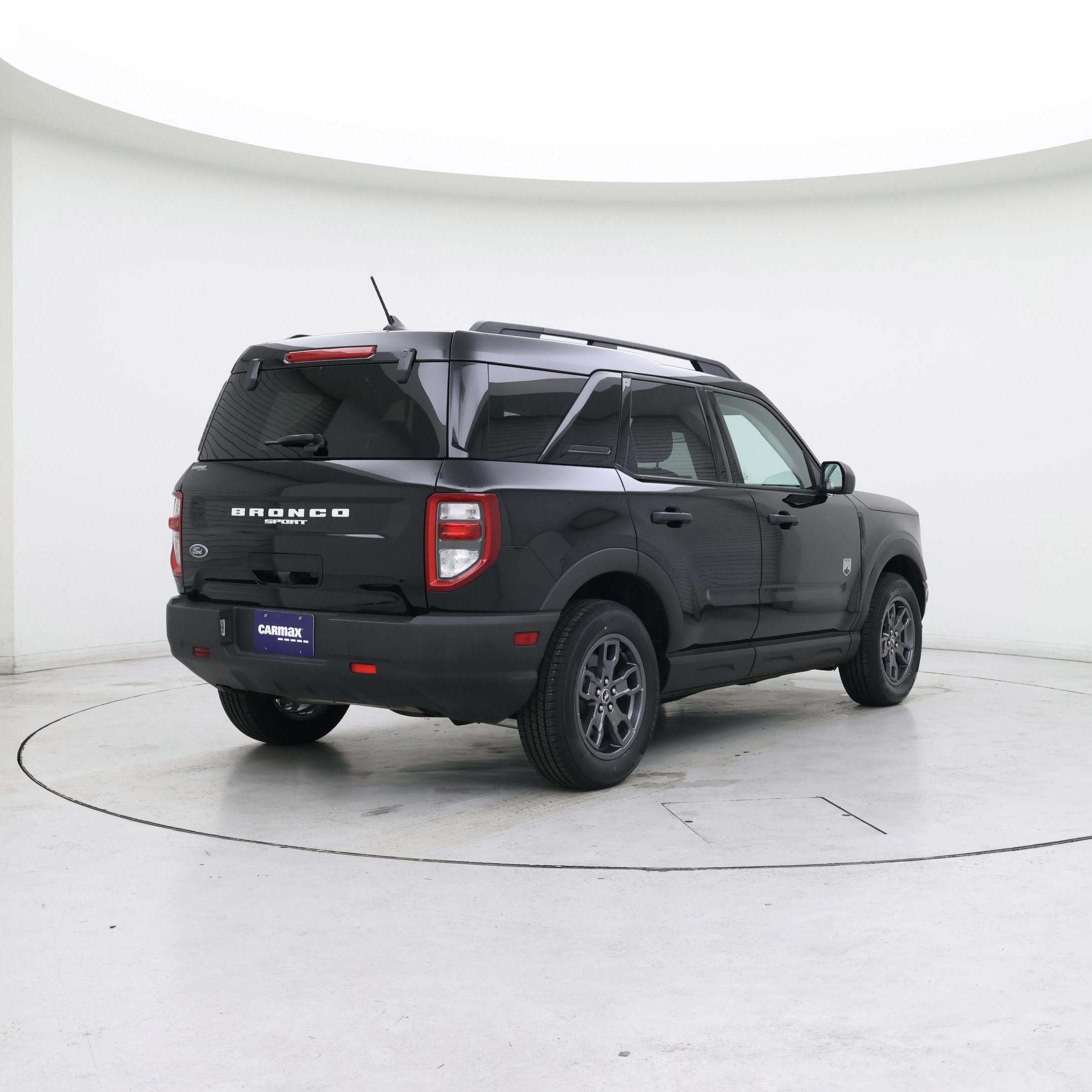 Thumbnail: 2022 Ford Bronco Sport - 8