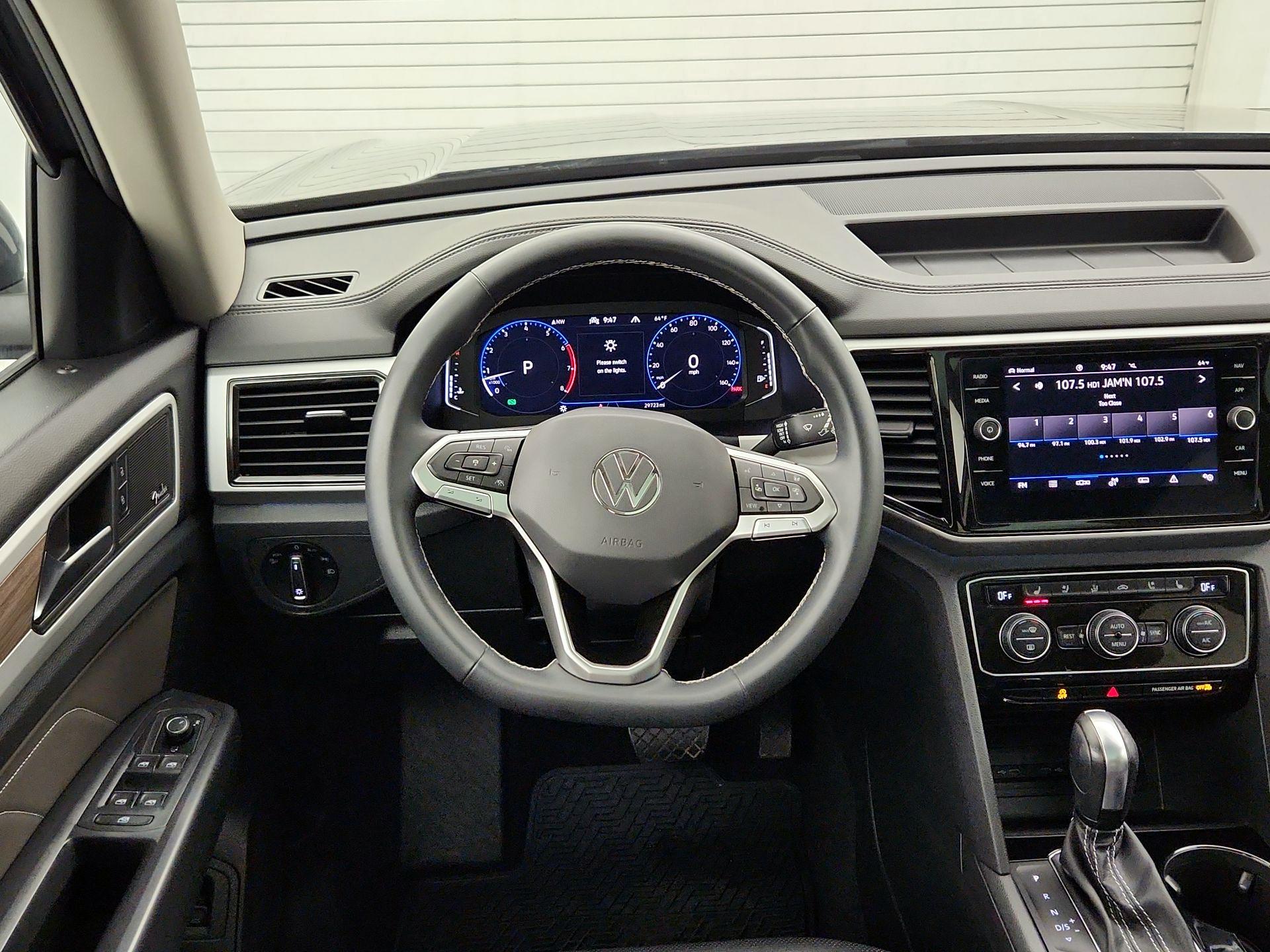 Thumbnail: 2021 Volkswagen Atlas - 10