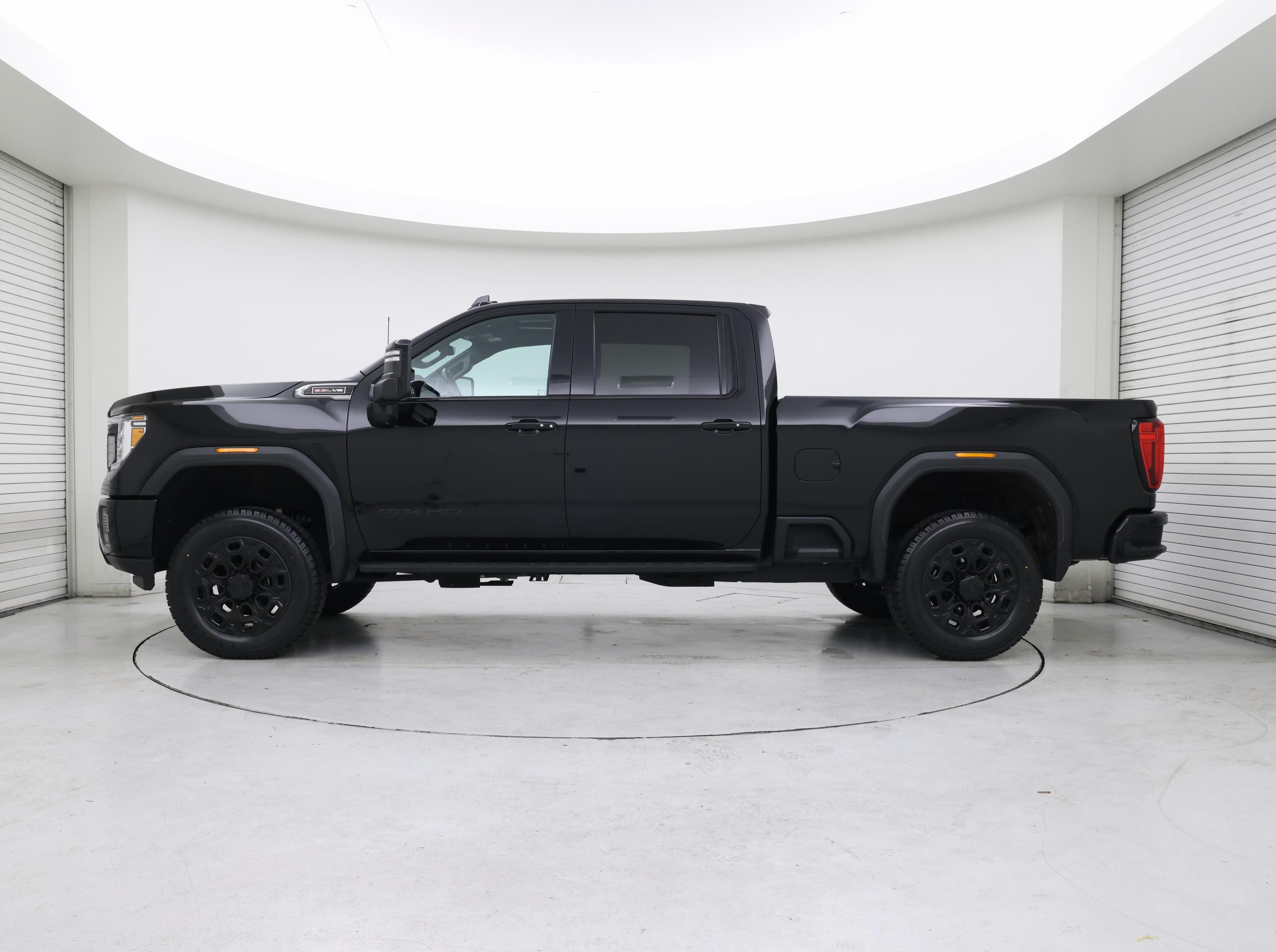 Thumbnail: 2021 GMC Sierra 3500 - 3