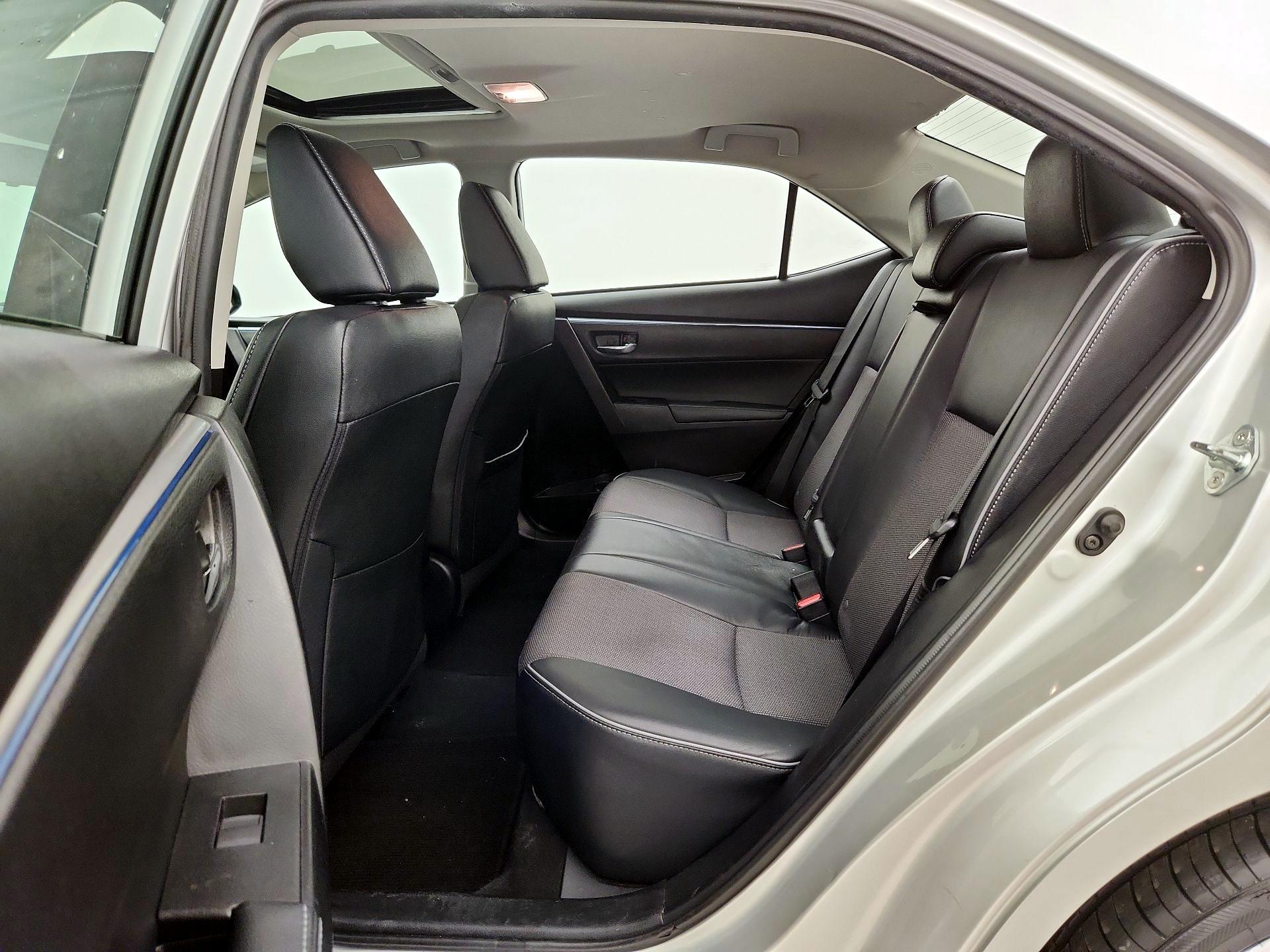 Thumbnail: 2015 Toyota Corolla - 20