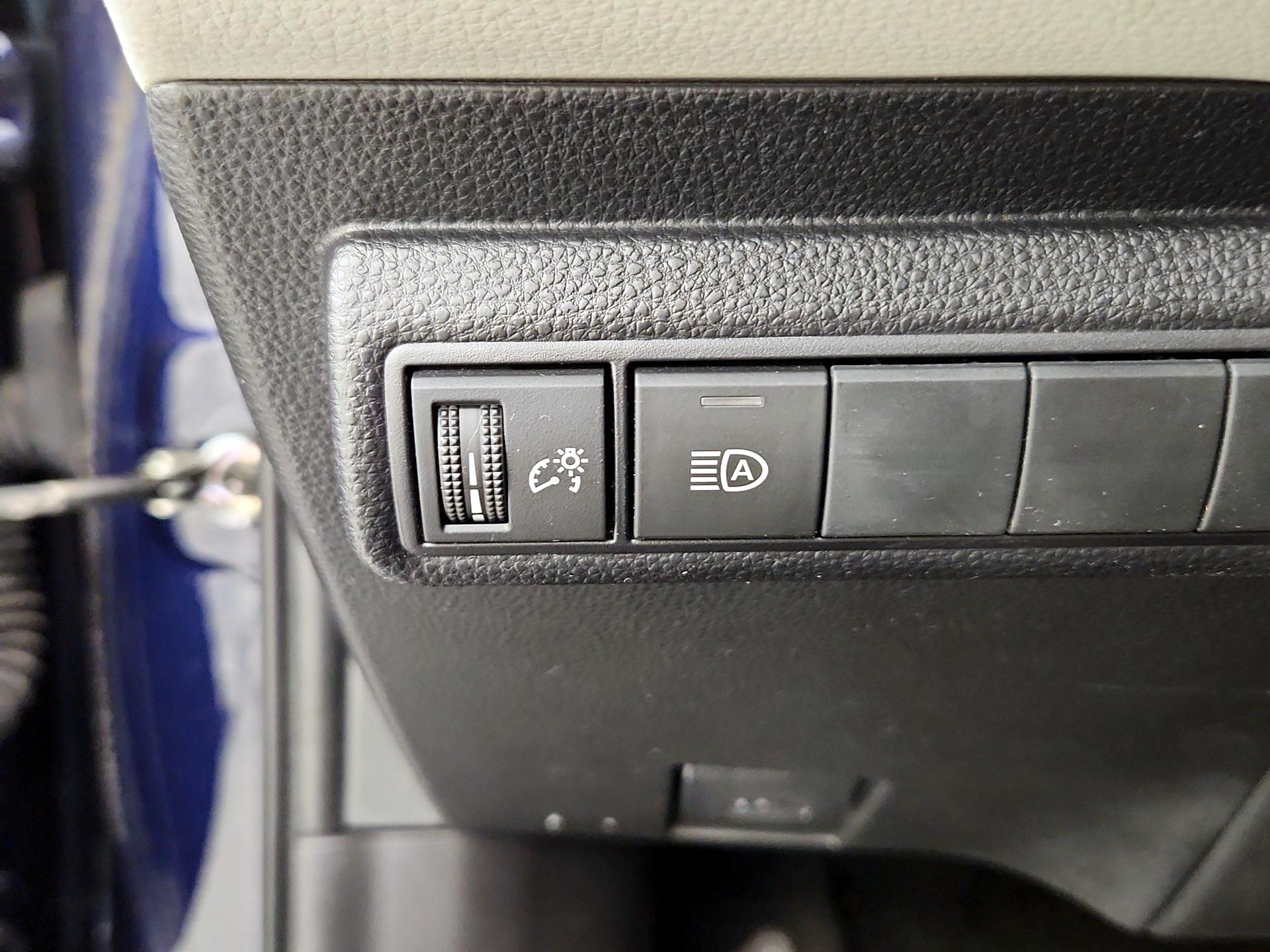 Thumbnail: 2023 Toyota Corolla - 13