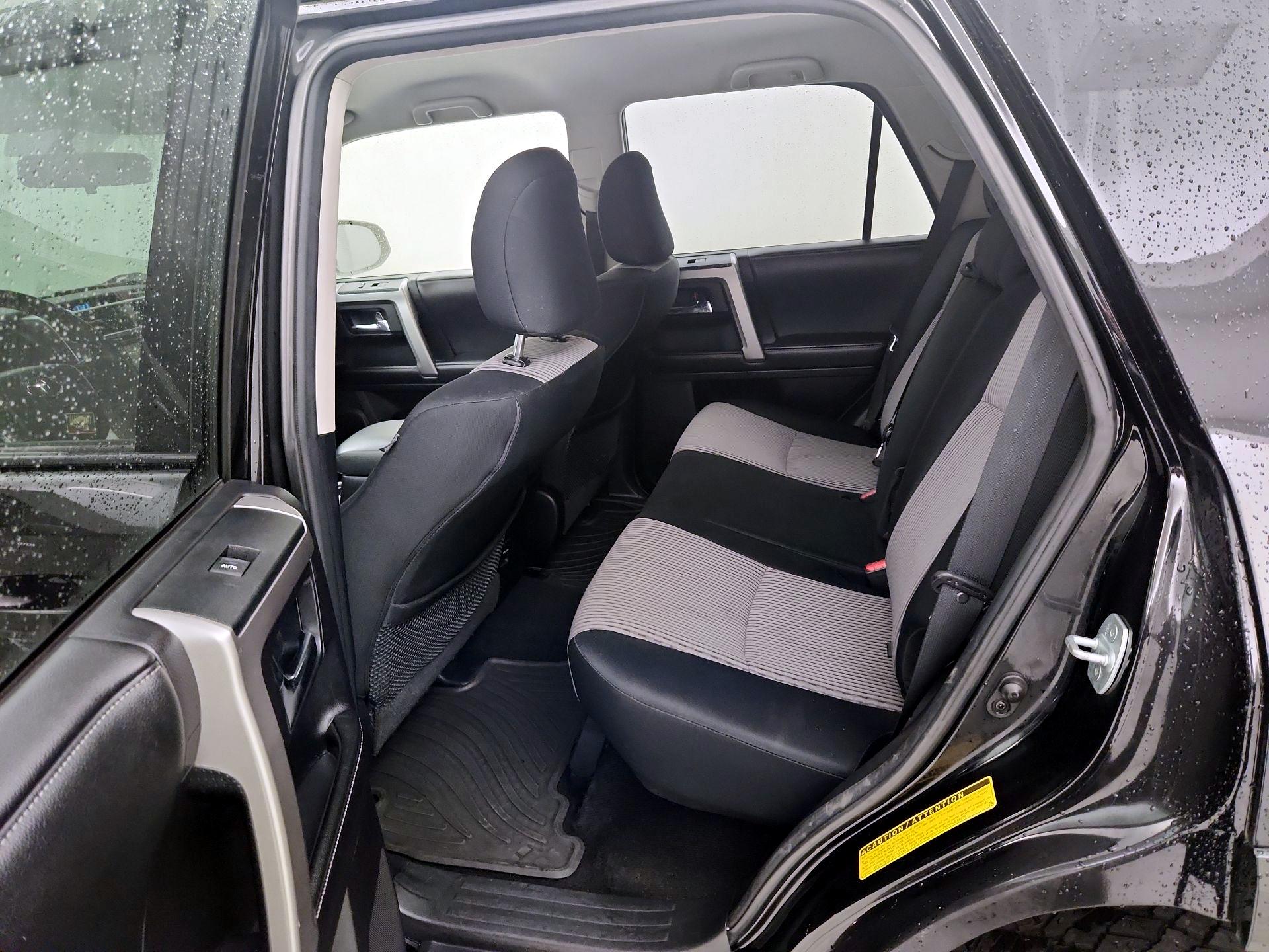 Thumbnail: 2015 Toyota 4Runner - 19