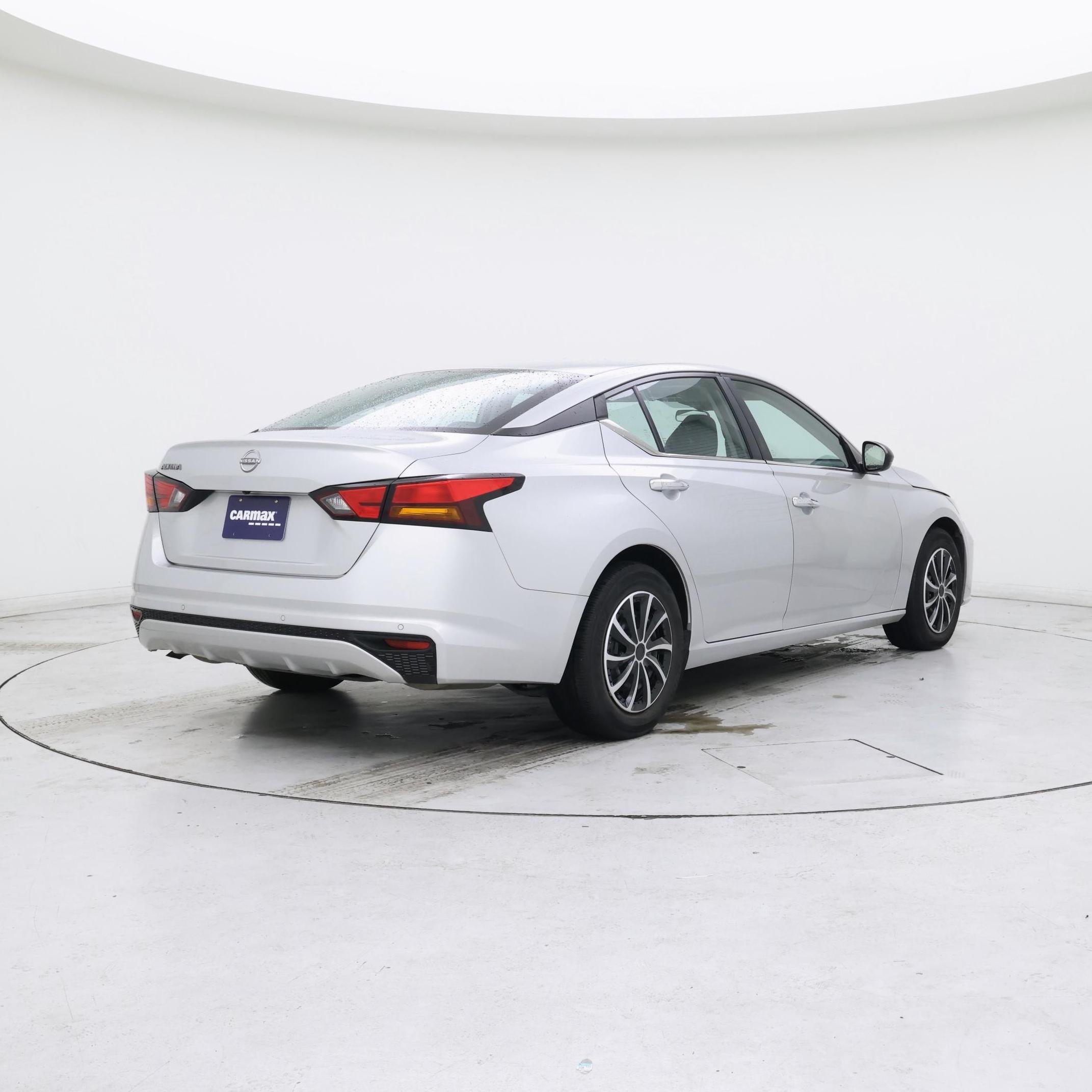 Thumbnail: 2024 Nissan Altima - 8