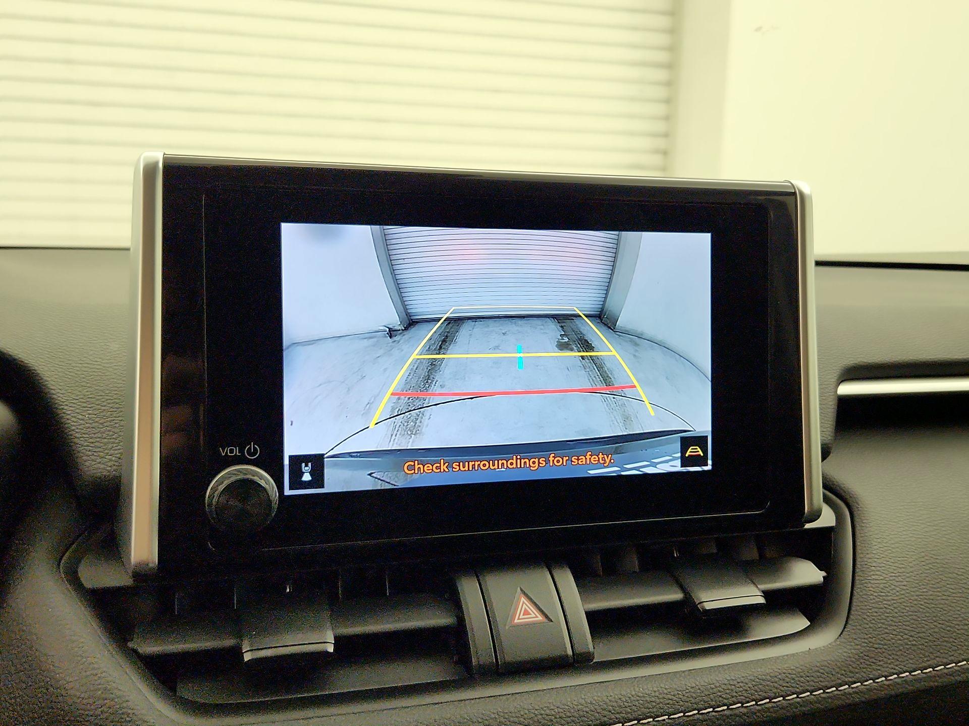 Thumbnail: 2023 Toyota RAV4 - 14