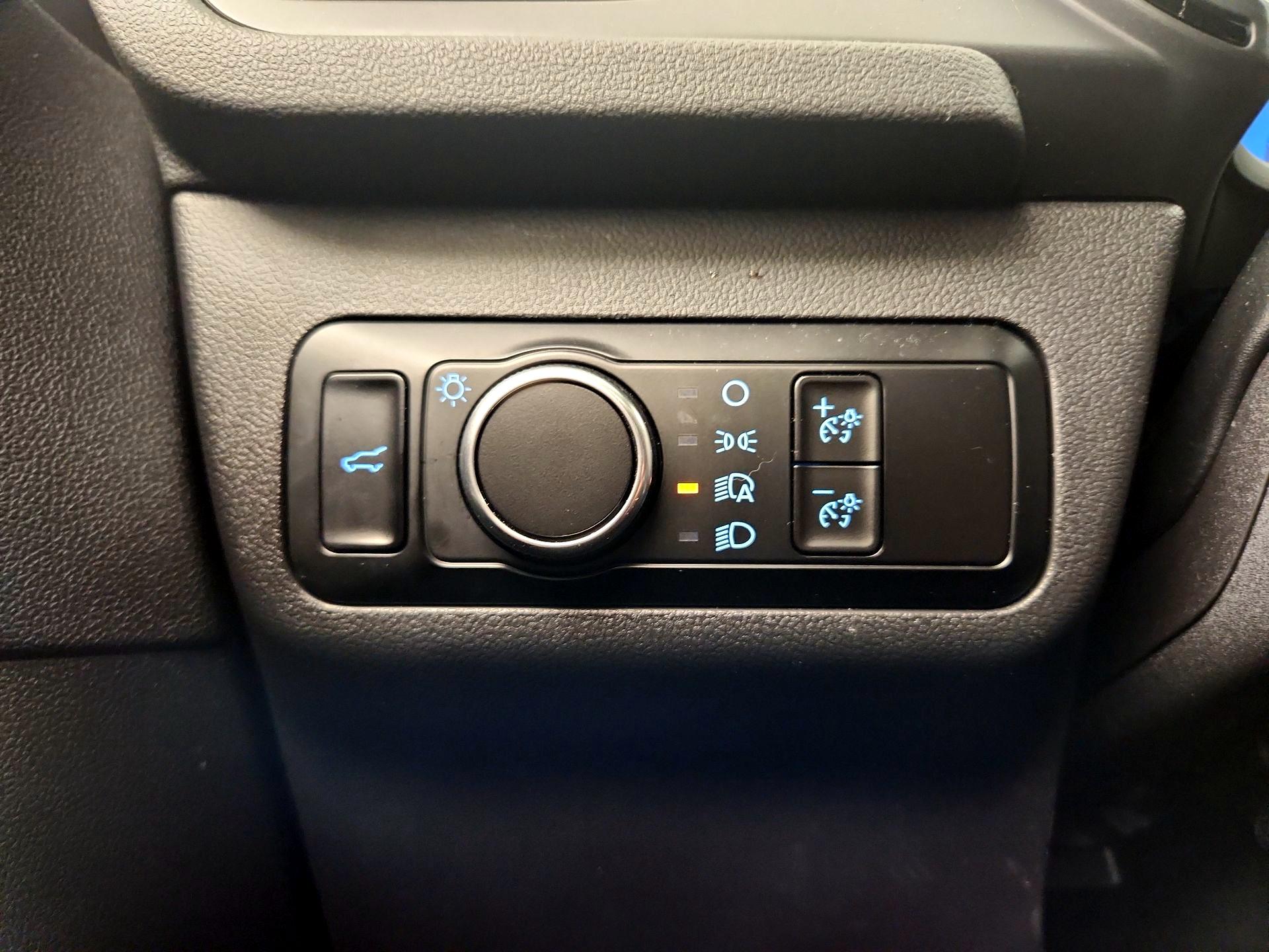 Thumbnail: 2023 Ford Escape - 13