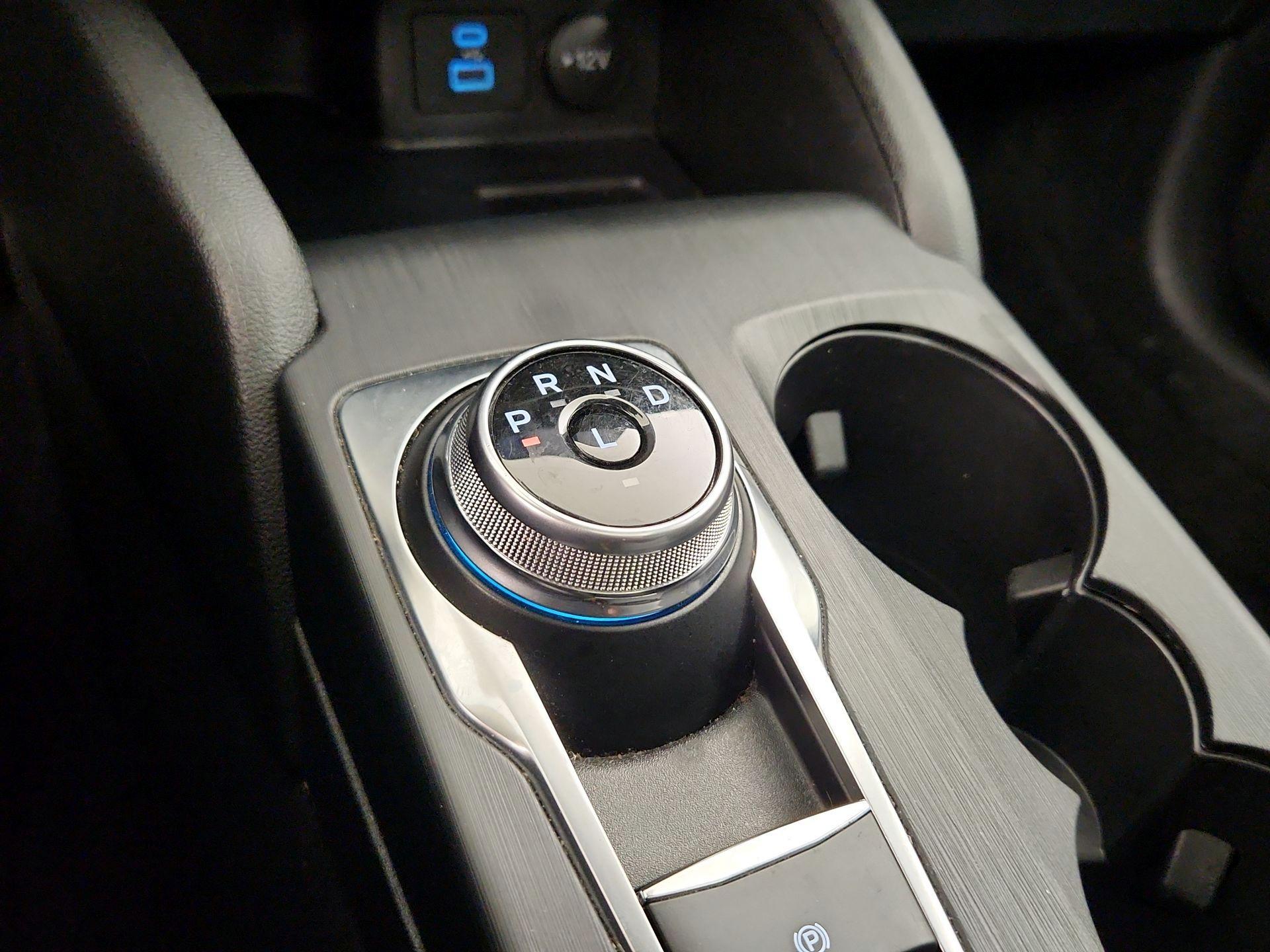 Thumbnail: 2023 Ford Escape - 18