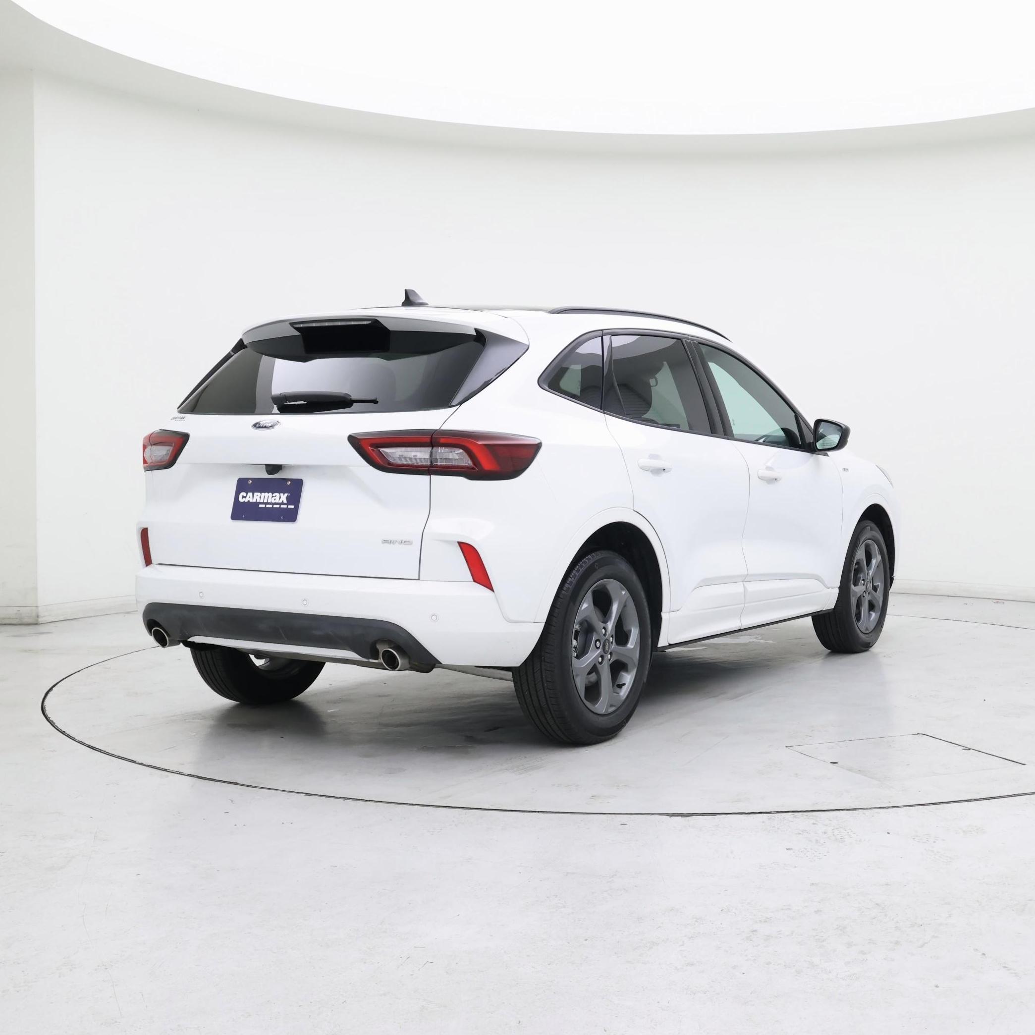 Thumbnail: 2023 Ford Escape - 8