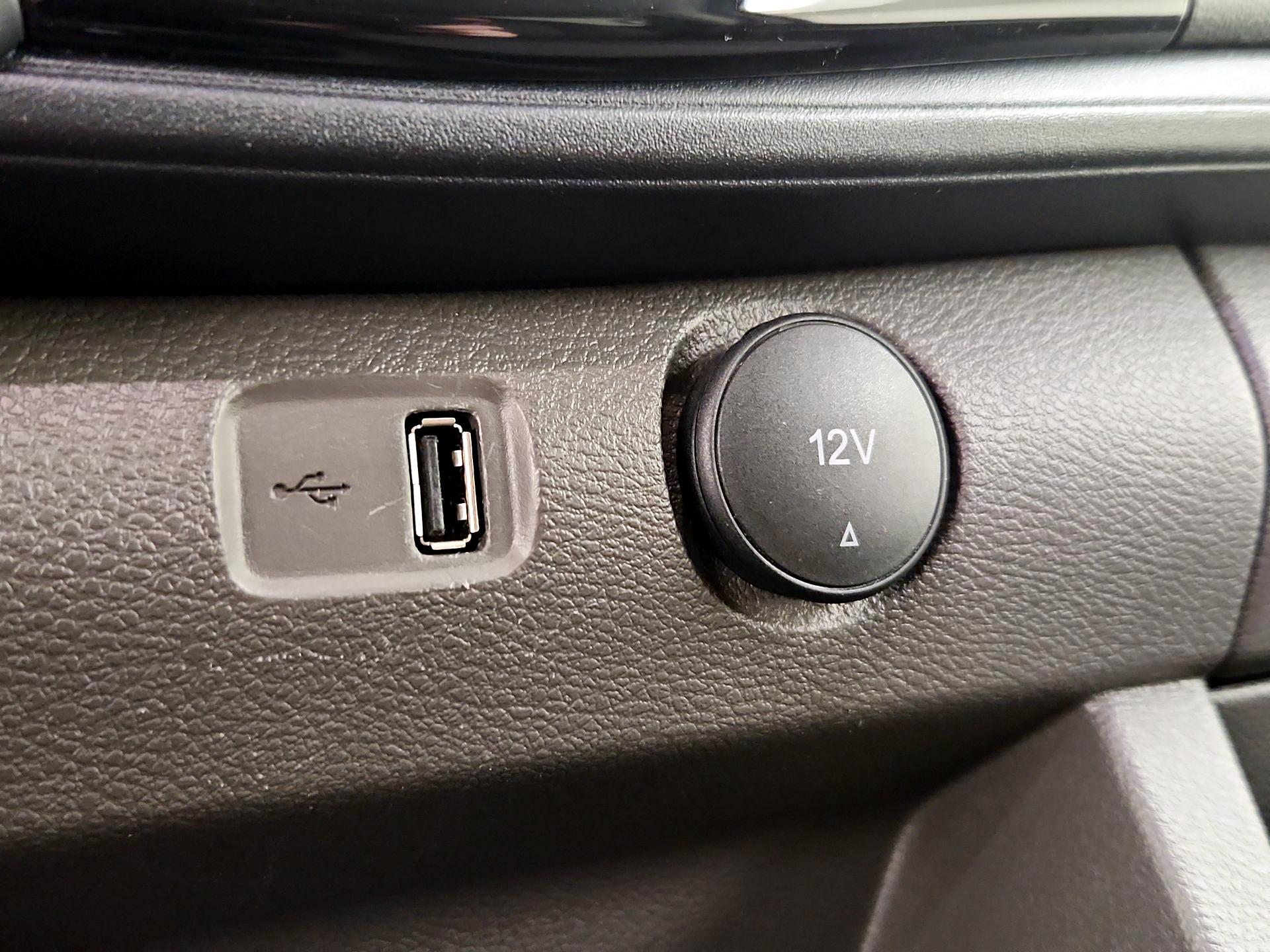 Thumbnail: 2023 Ford Transit Series - 19